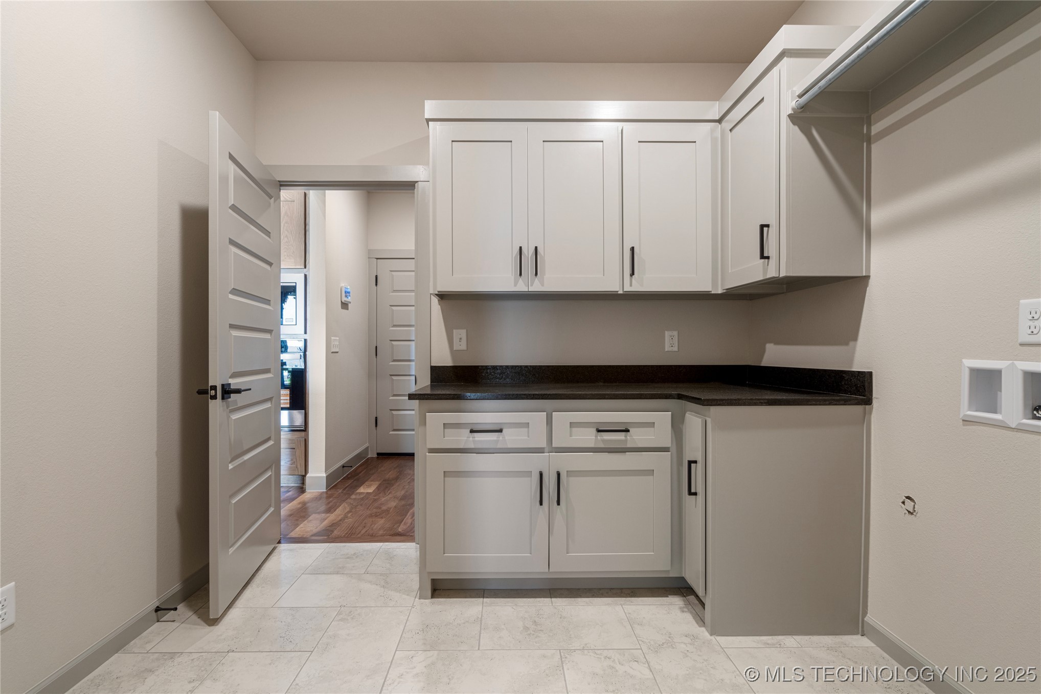 2070 E 136th Place S Property Photo 26