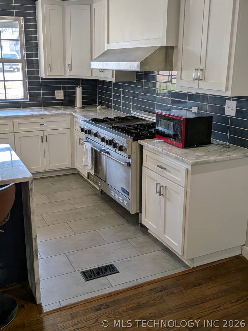 5951 E 25th Place S Property Photo 8