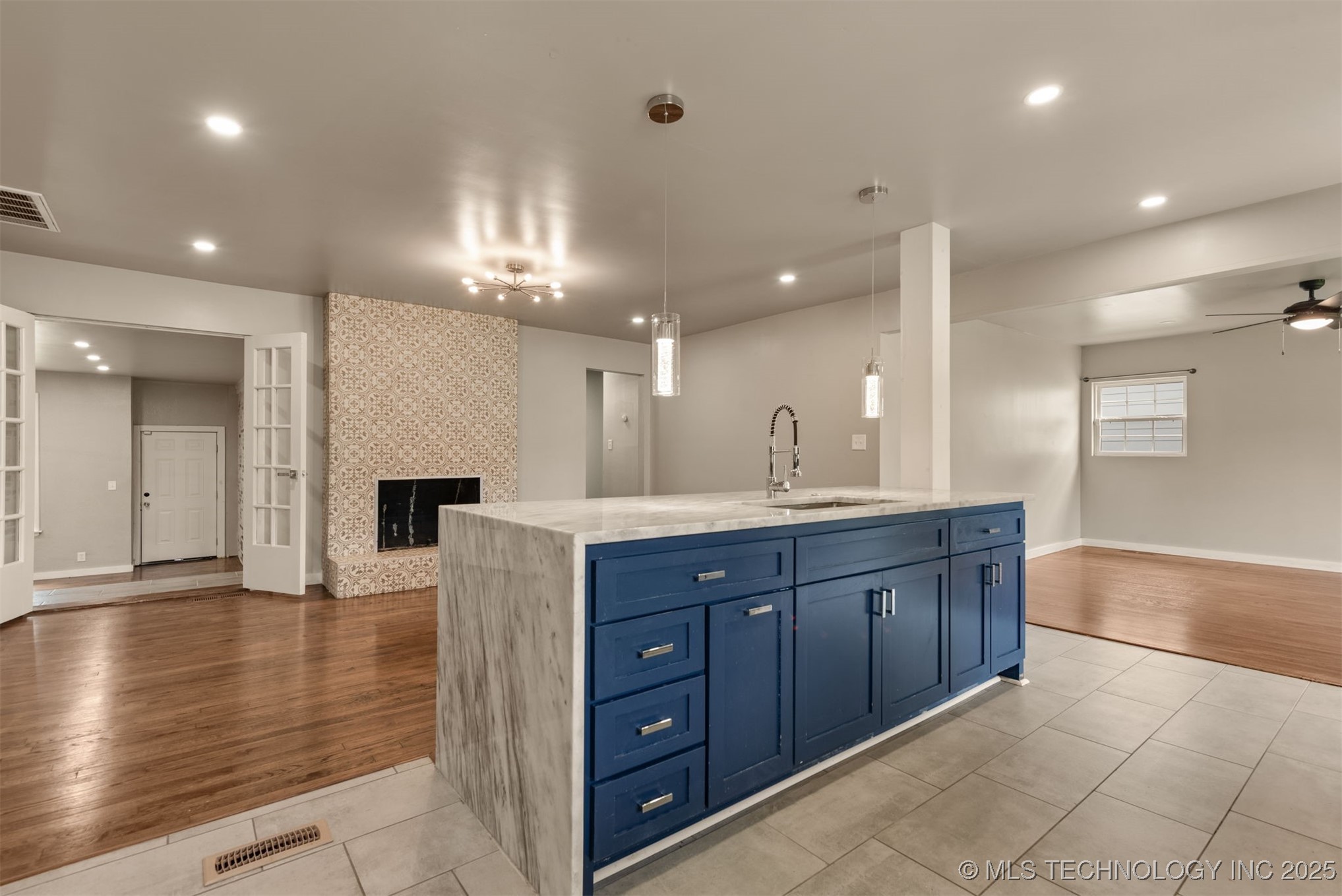 5951 E 25th Place S Property Photo 10