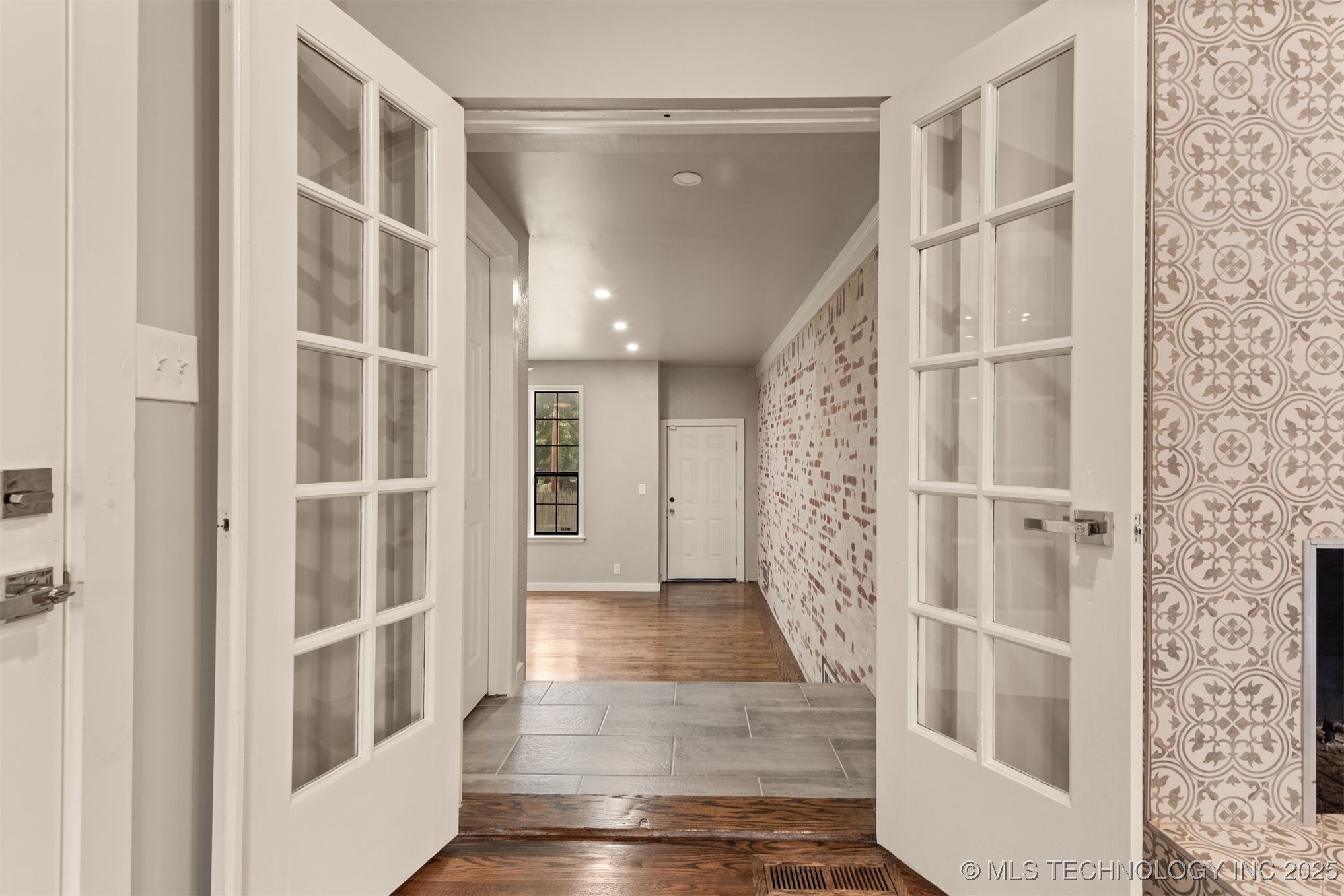 5951 E 25th Place S Property Photo 15