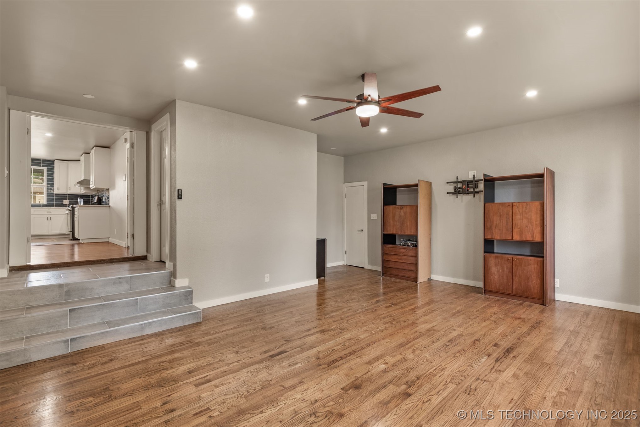 5951 E 25th Place S Property Photo 16