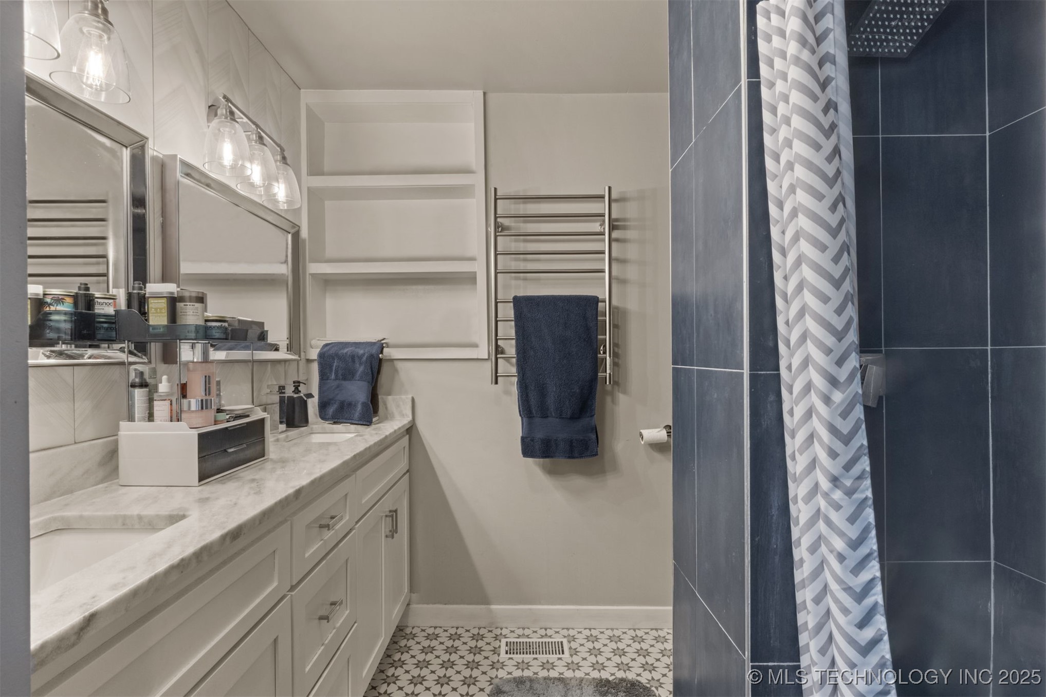 5951 E 25th Place S Property Photo 21