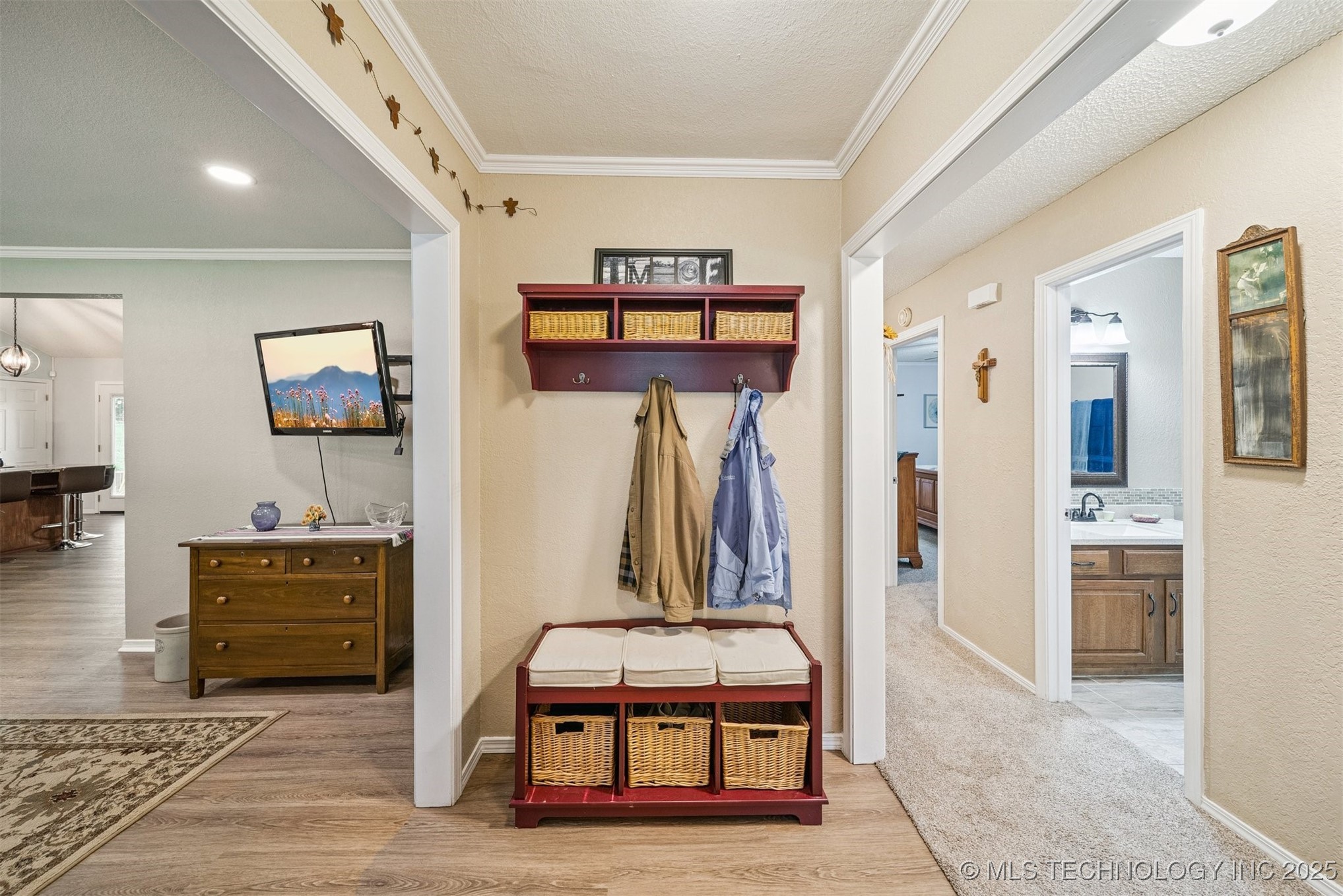 16 Big Bluff Street Property Photo 9