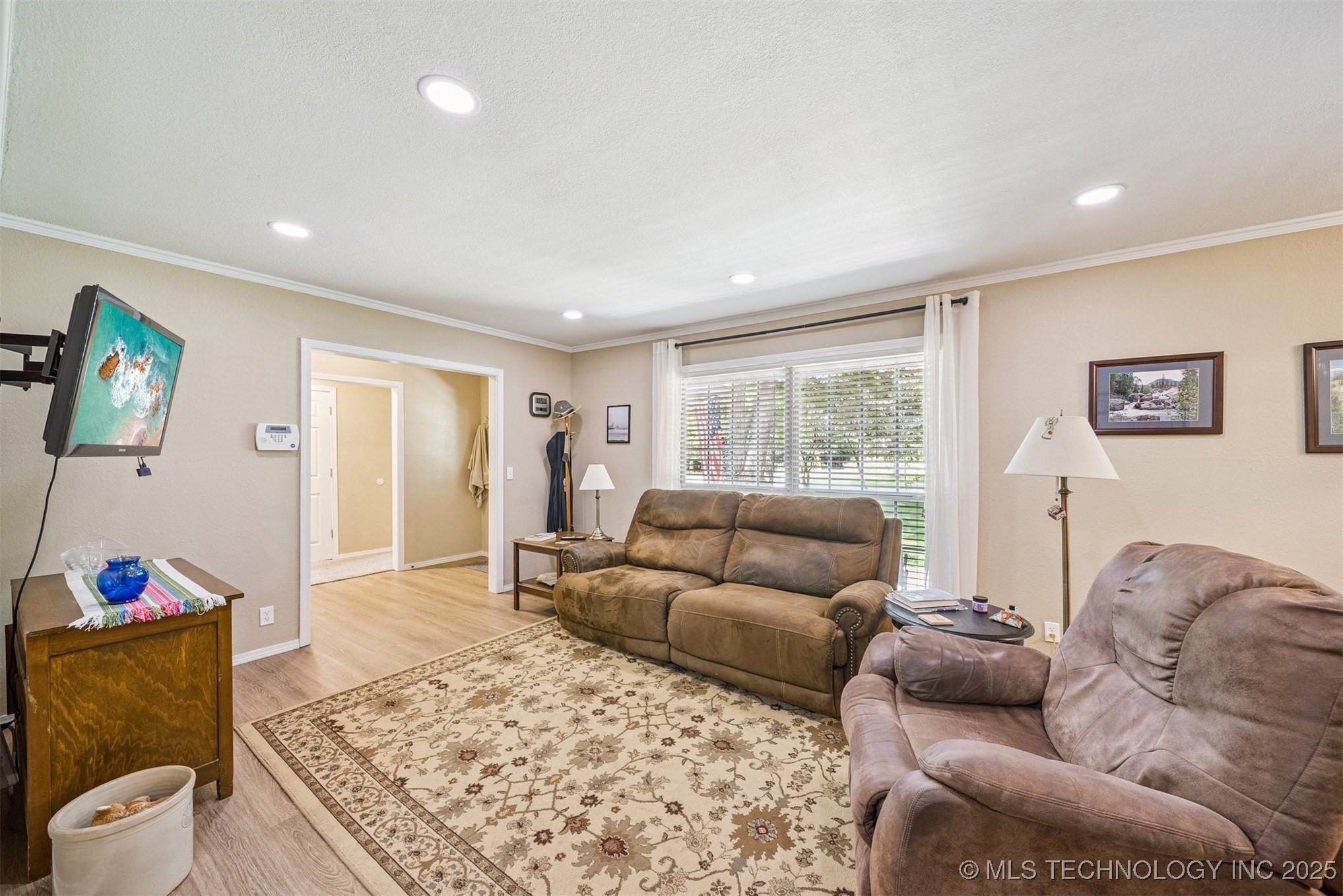 16 Big Bluff Street Property Photo 10