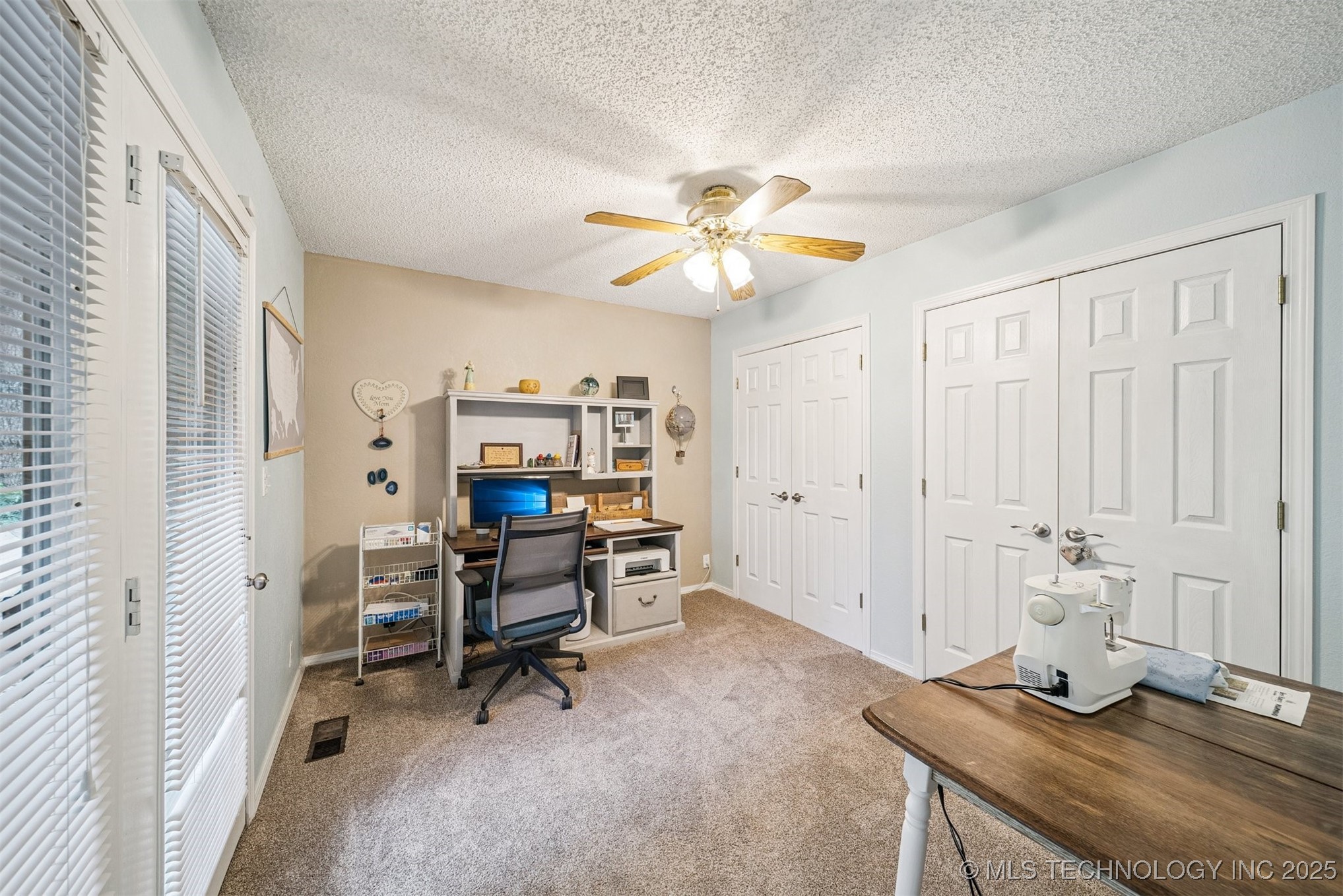 16 Big Bluff Street Property Photo 18