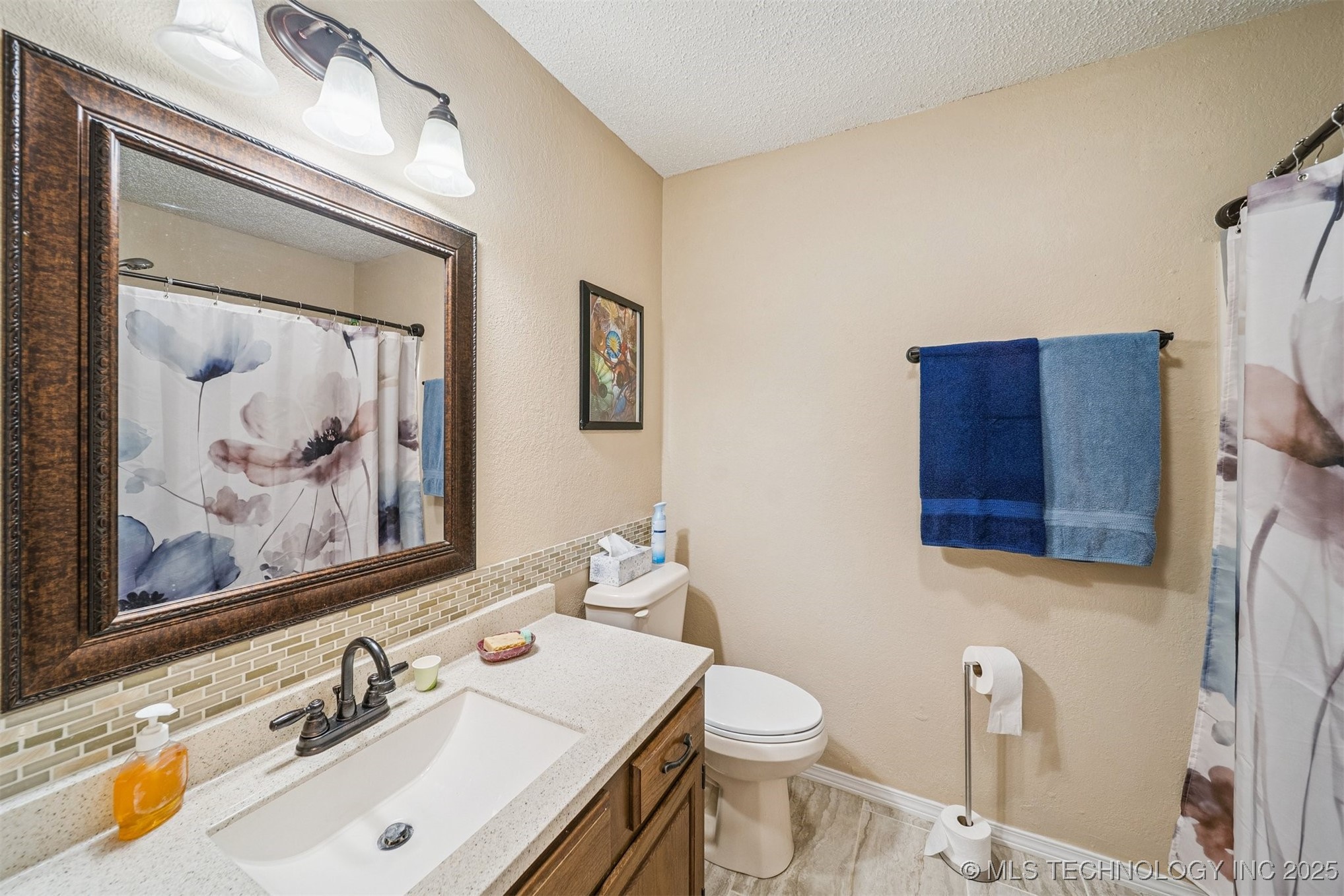 16 Big Bluff Street Property Photo 22