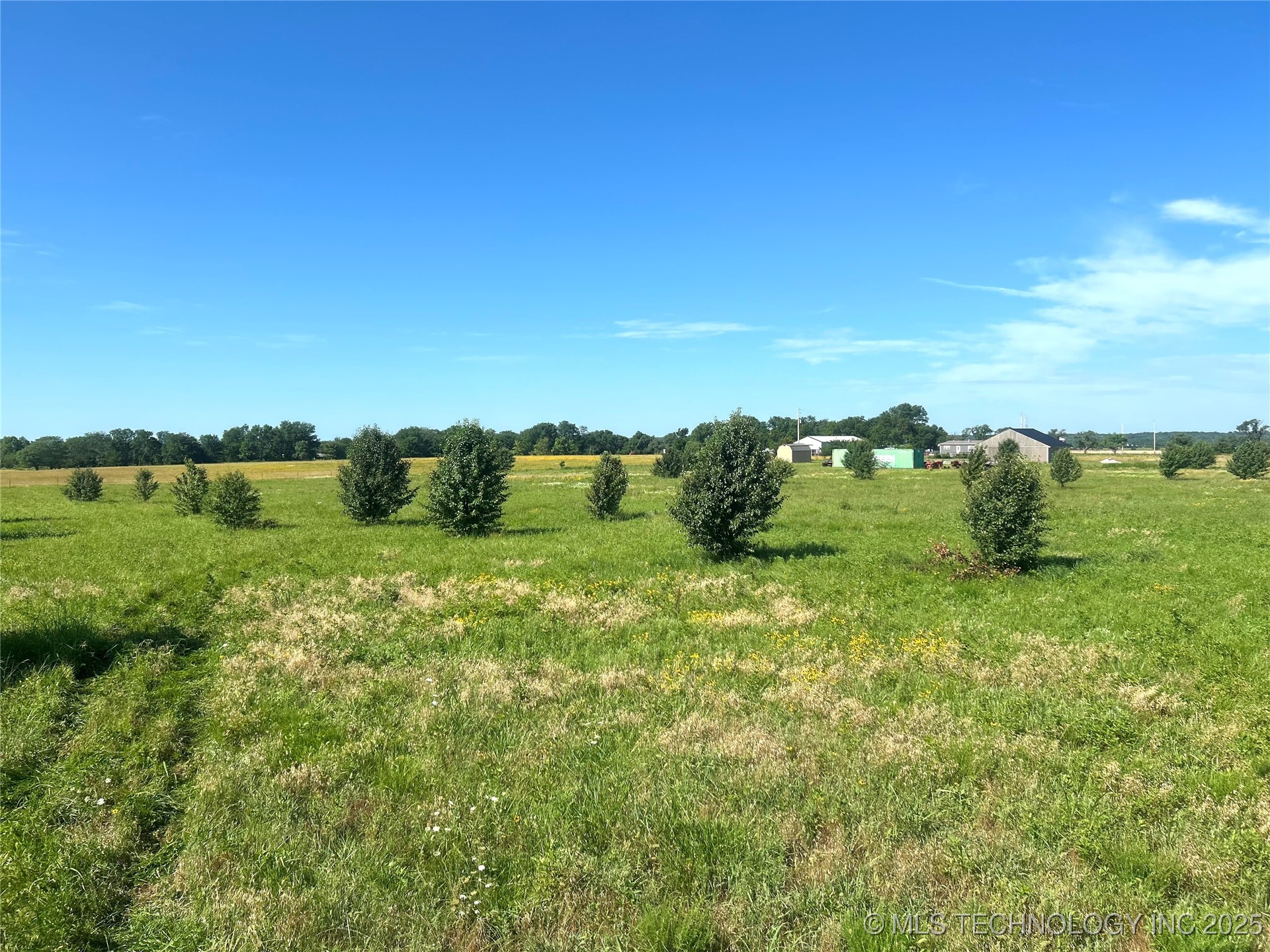 28510 N 3960 Road Property Photo 4