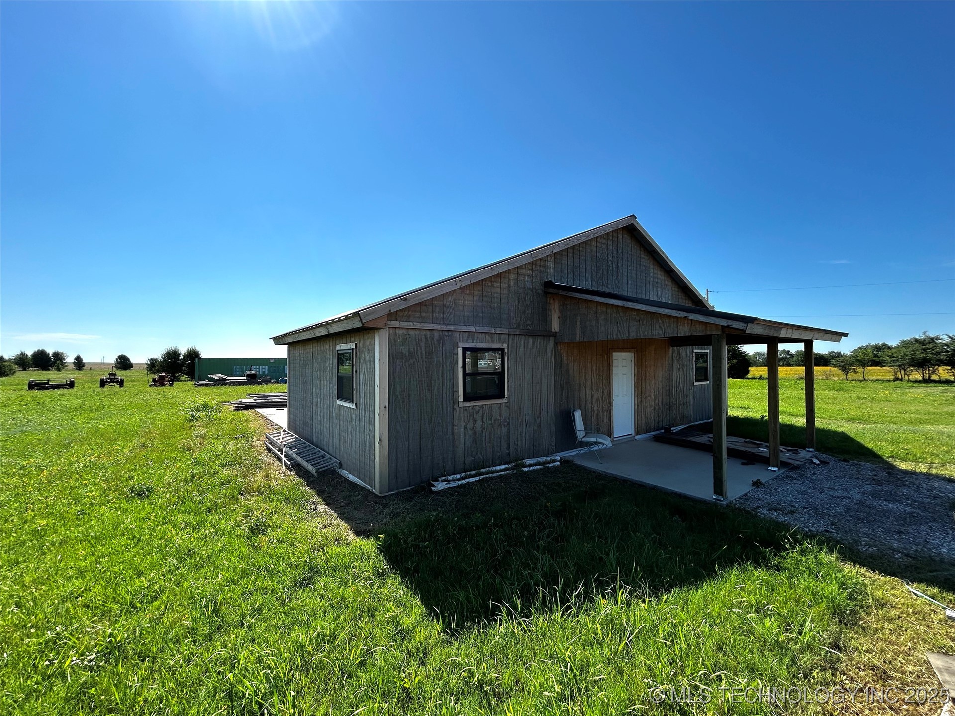 28510 N 3960 Road Property Photo 6