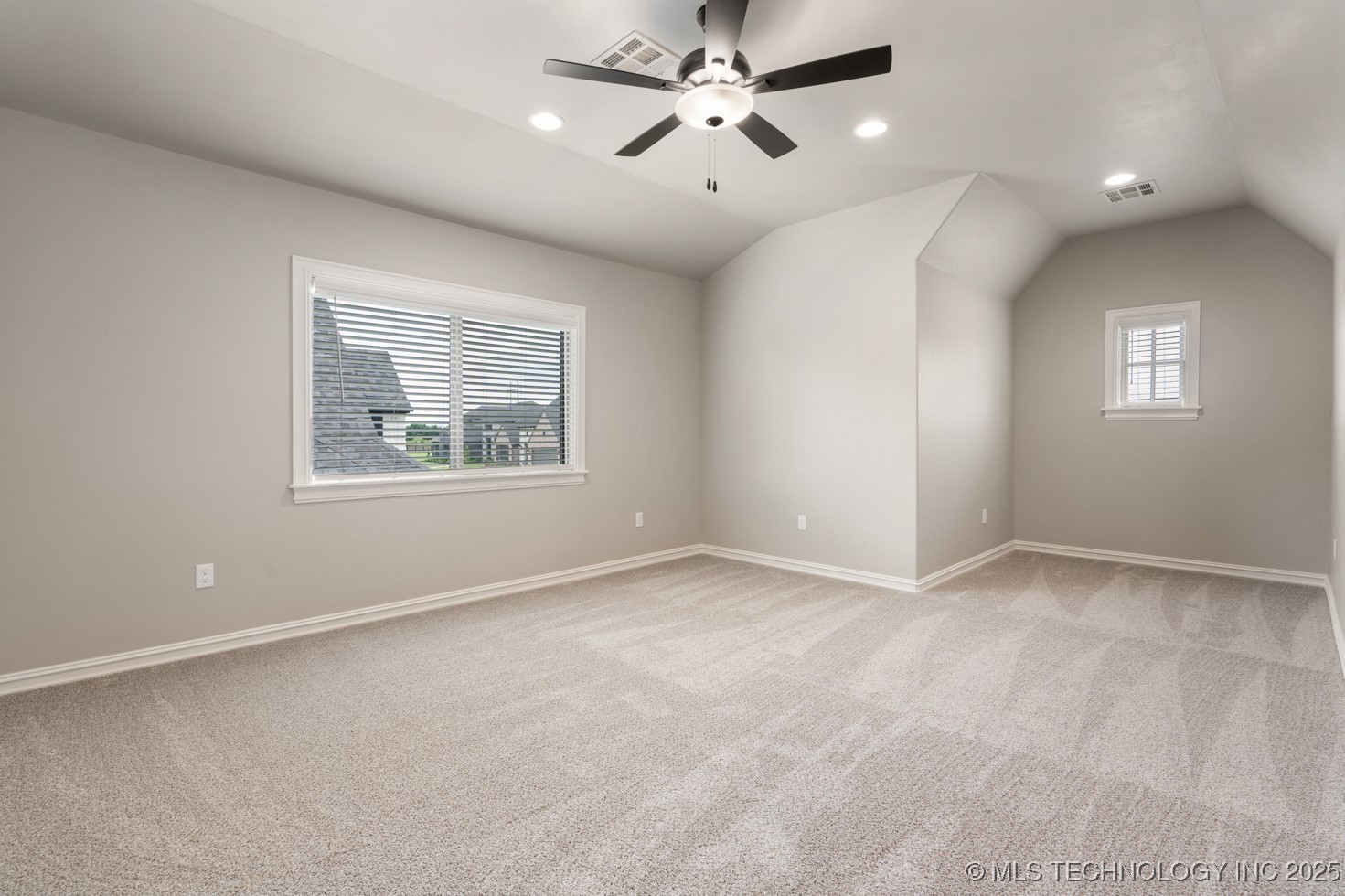 849 E 148th Place S Property Photo 32