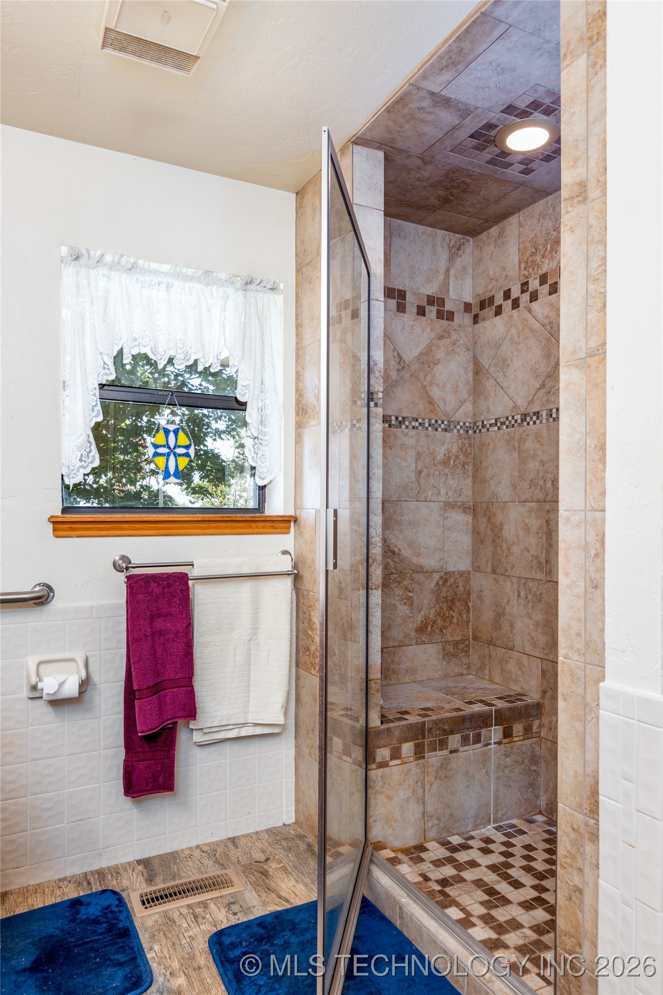 653 Max Street Property Photo 24