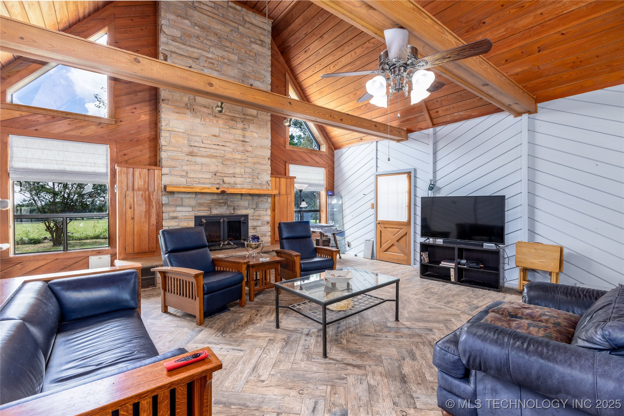 653 Max Street Property Photo 46