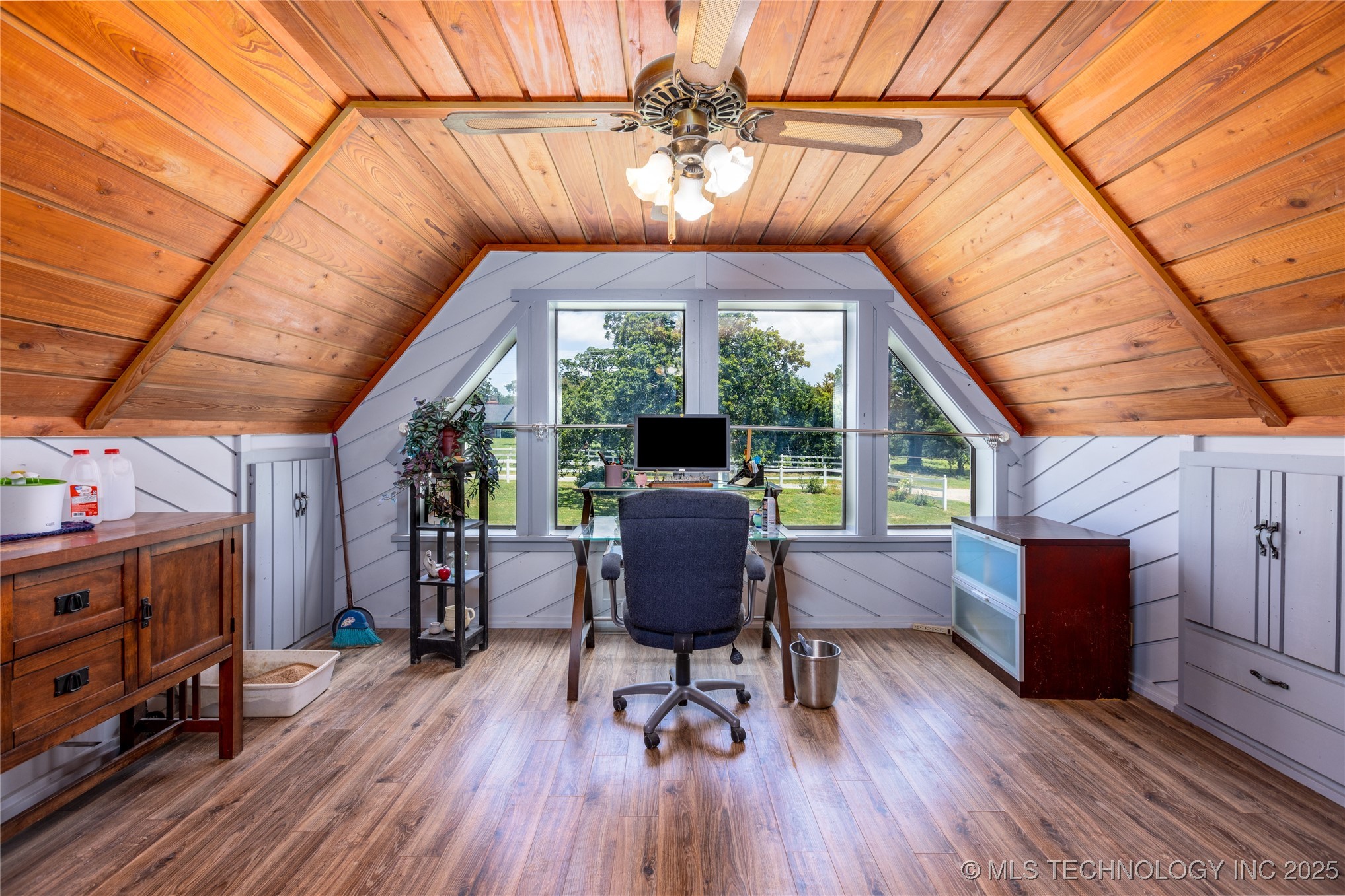 653 Max Street Property Photo 50