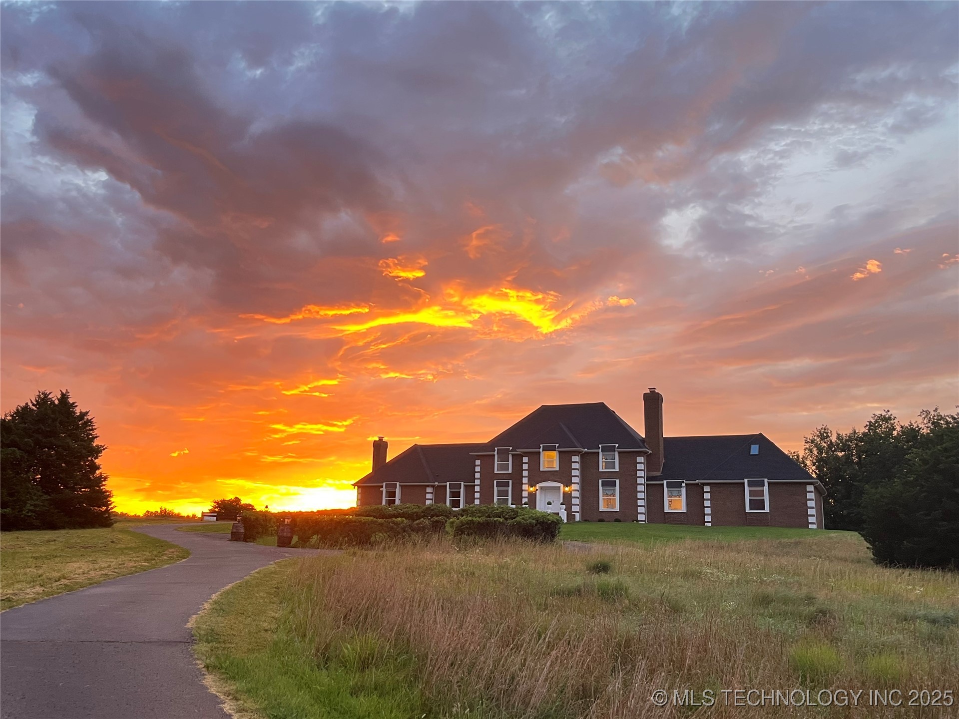 397960 W 4000 Road Property Photo 2