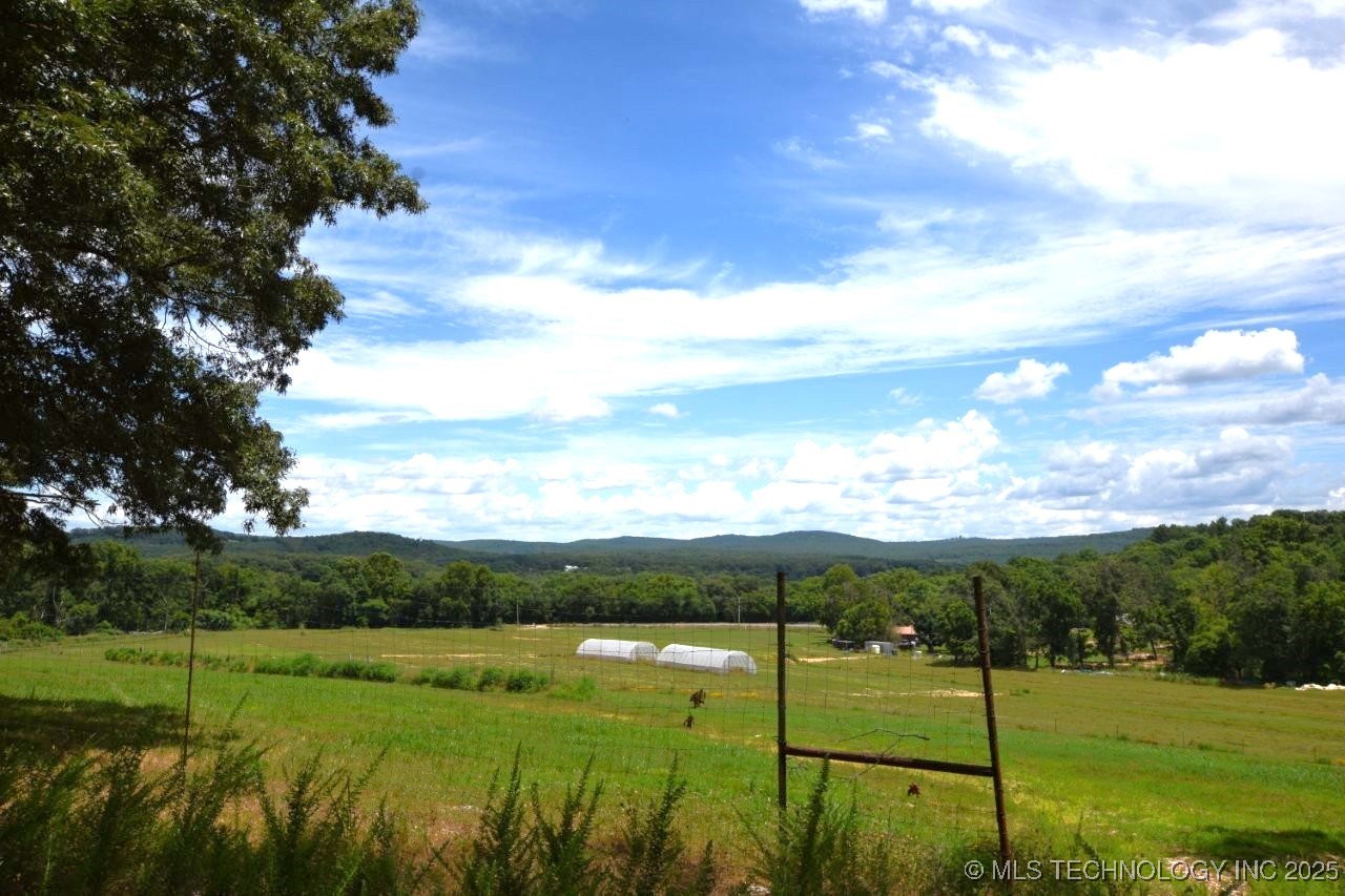 472851 E 893 Road Property Photo 3