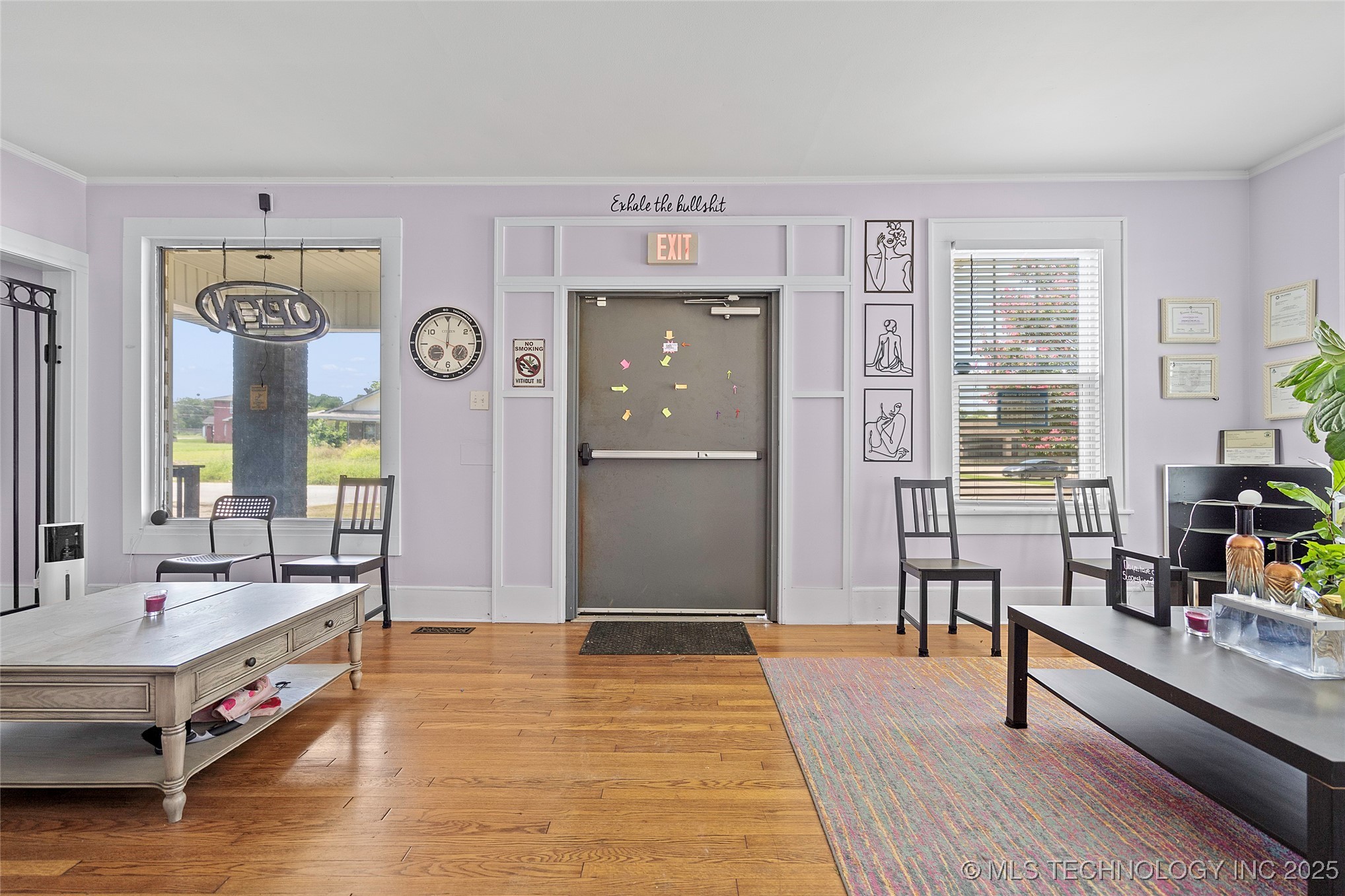 925 W Main Street Property Photo 9