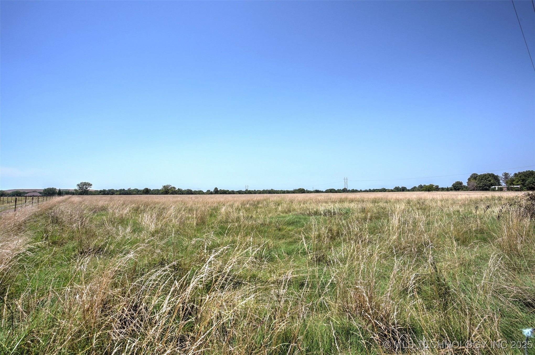 2301 S 40th Street West Property Photo 3