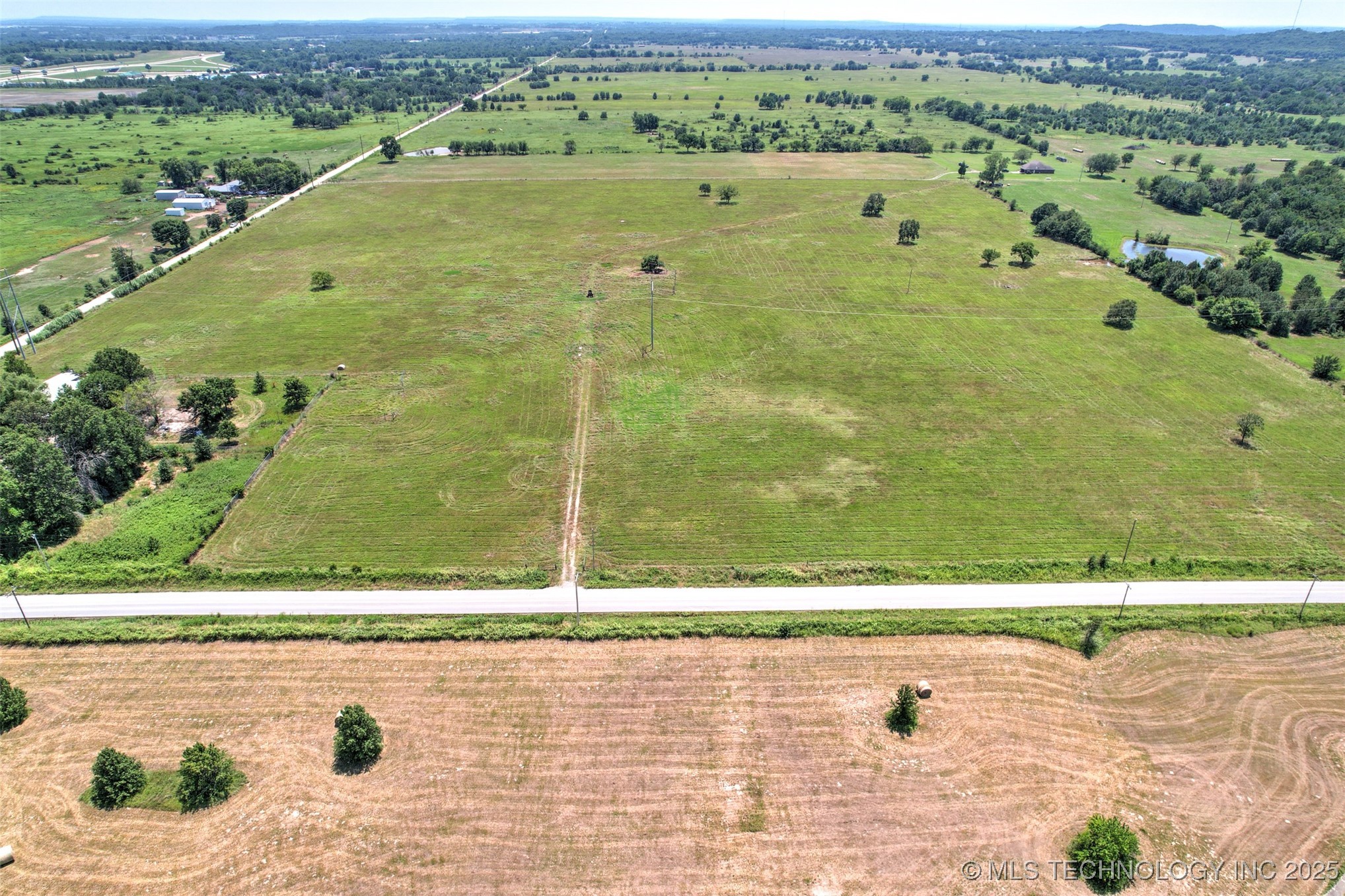 2301 S 40th Street West Property Photo 13