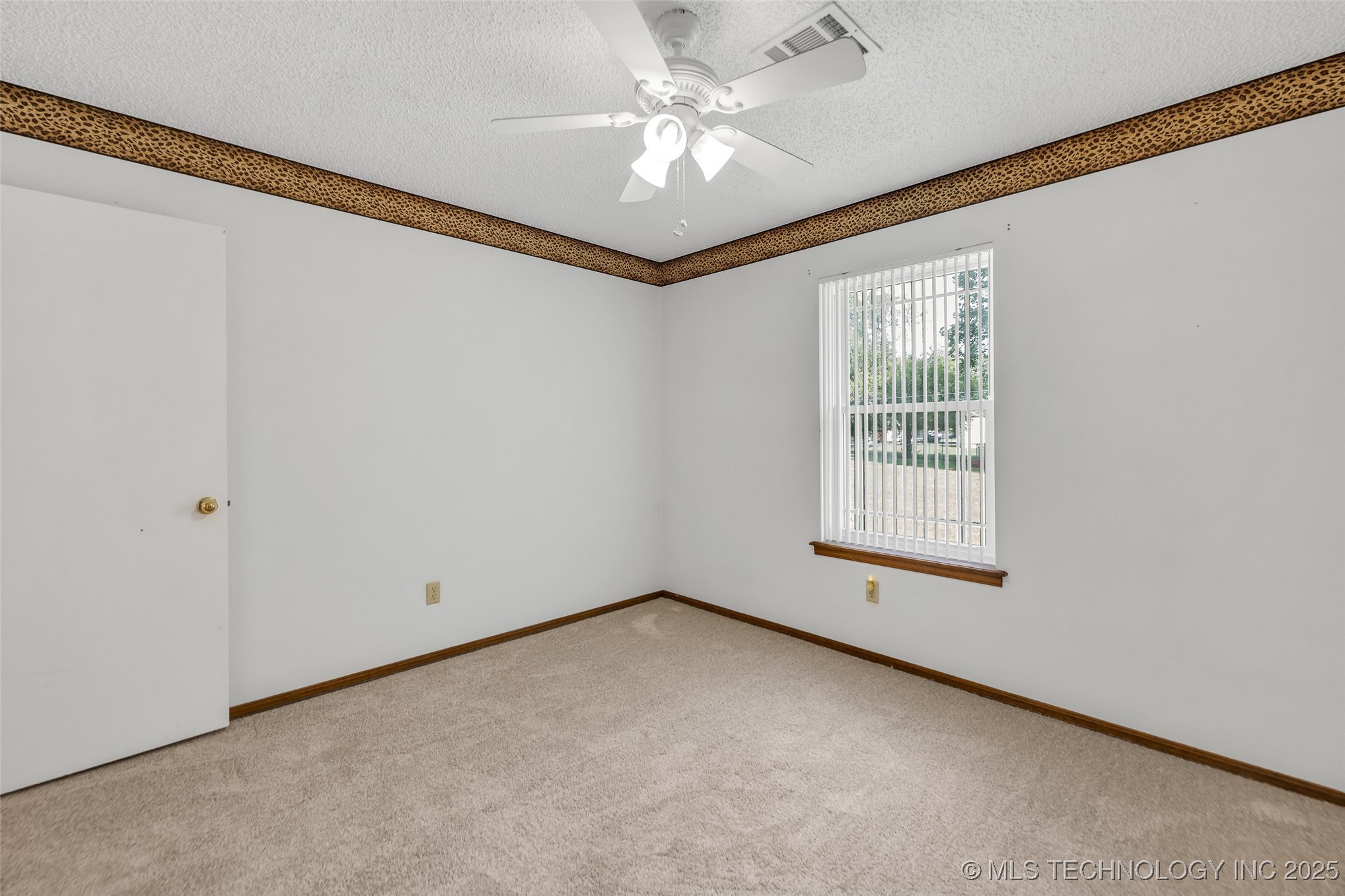 297 Willow Drive Property Photo 37