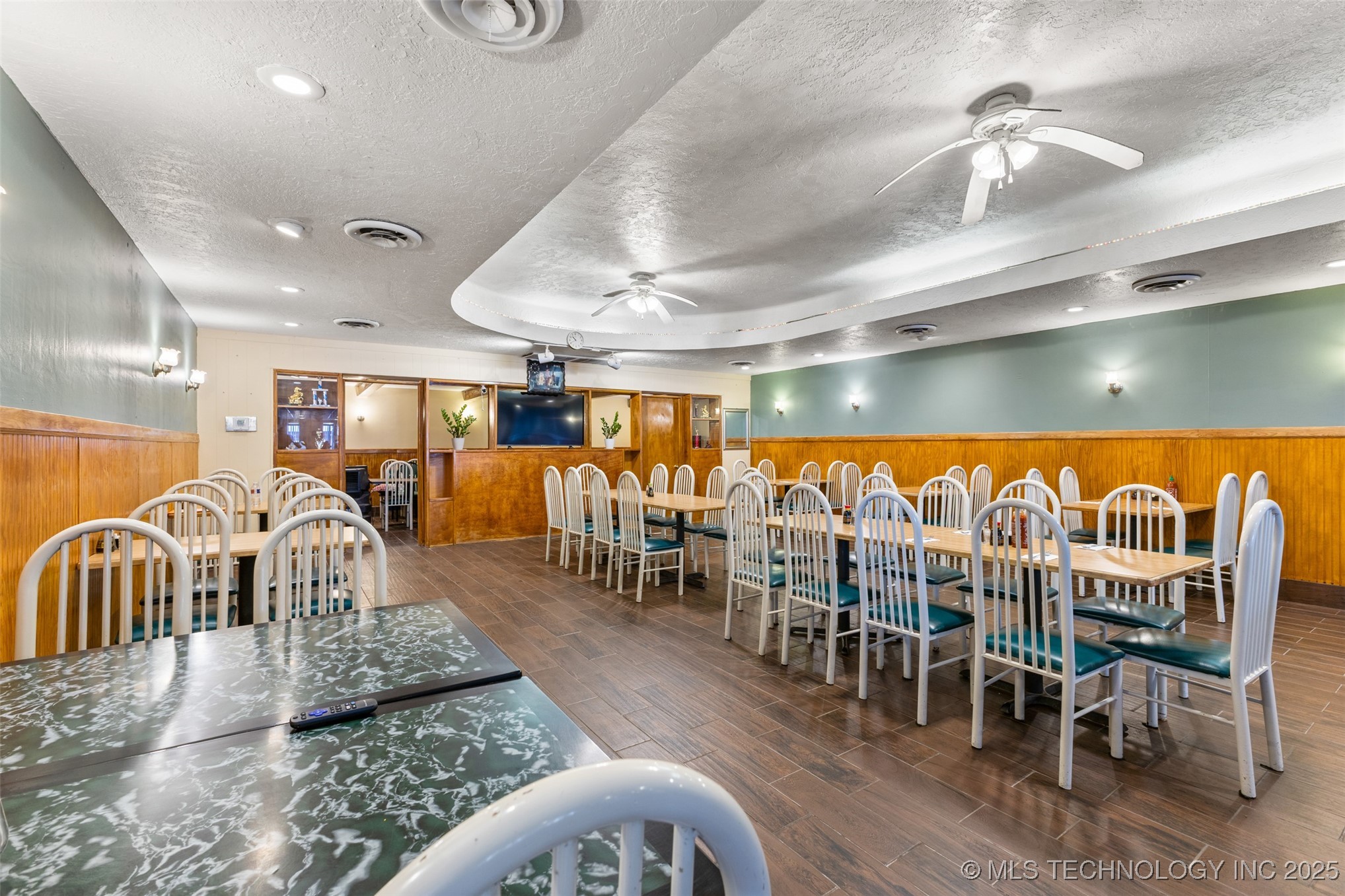 310 W Paul Property Photo 17