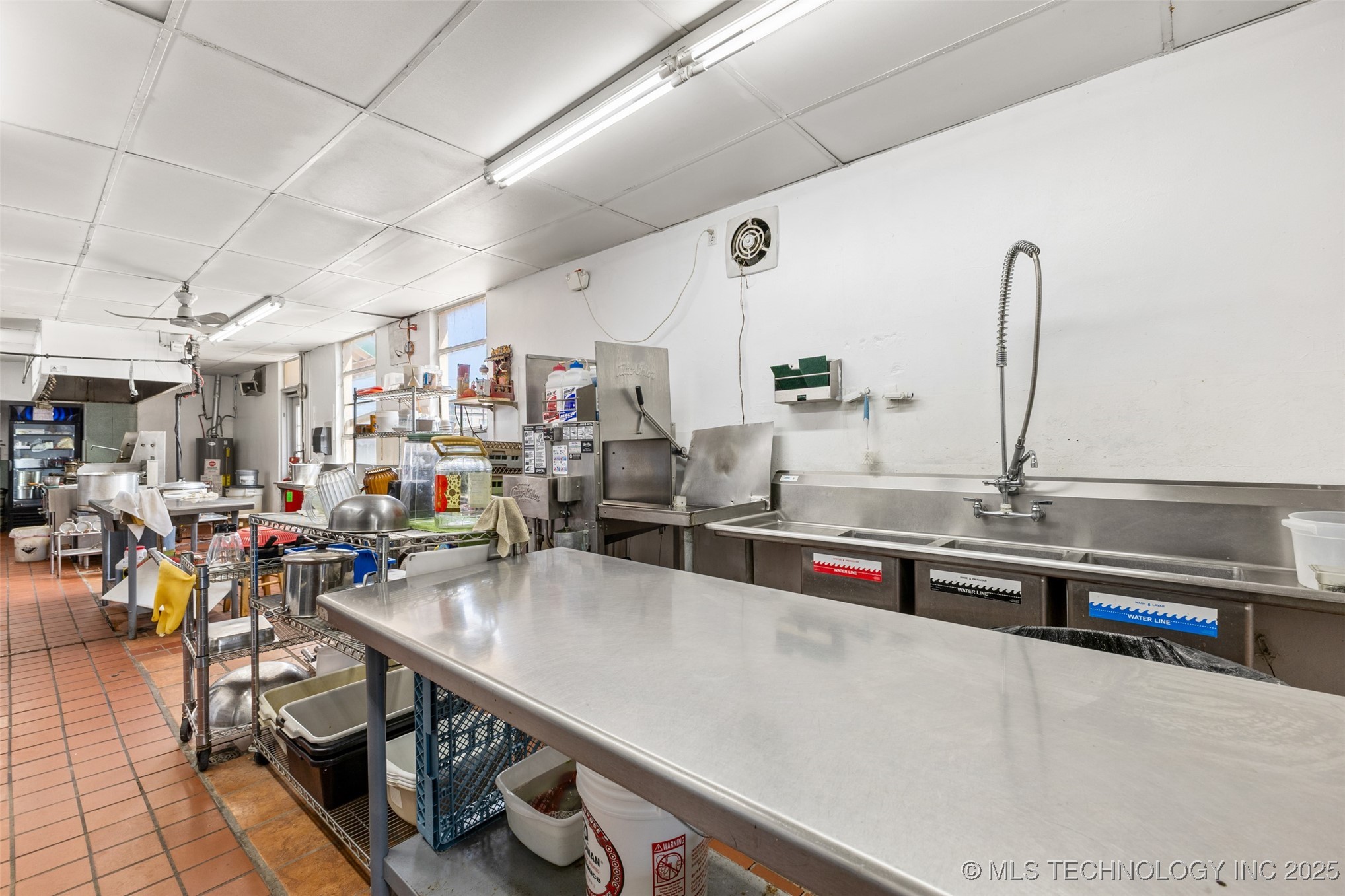 310 W Paul Property Photo 20