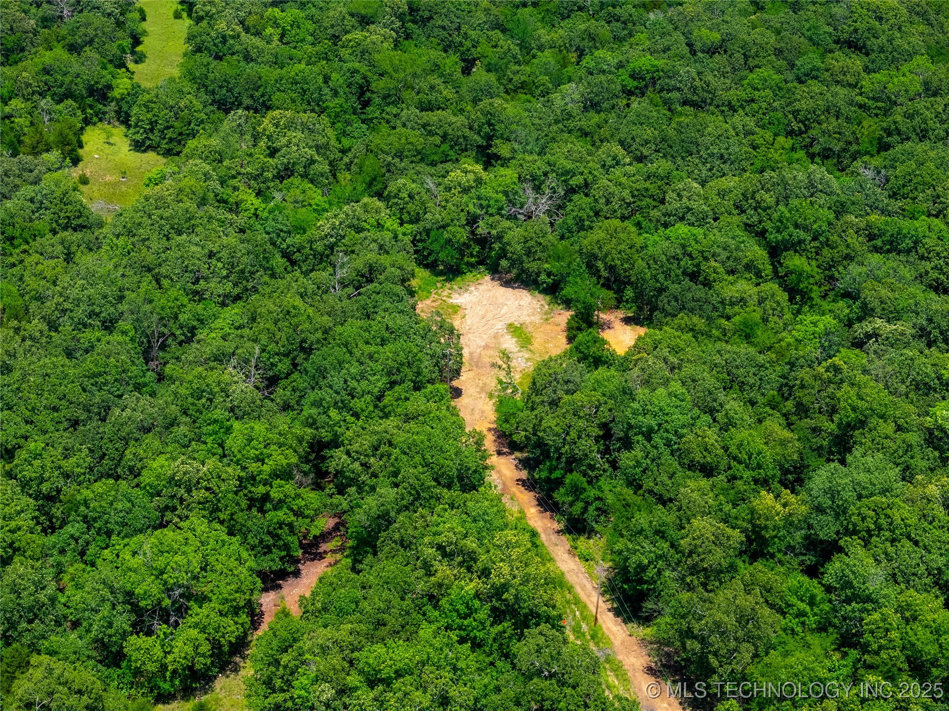 1 N County Road 3570 Property Photo 32