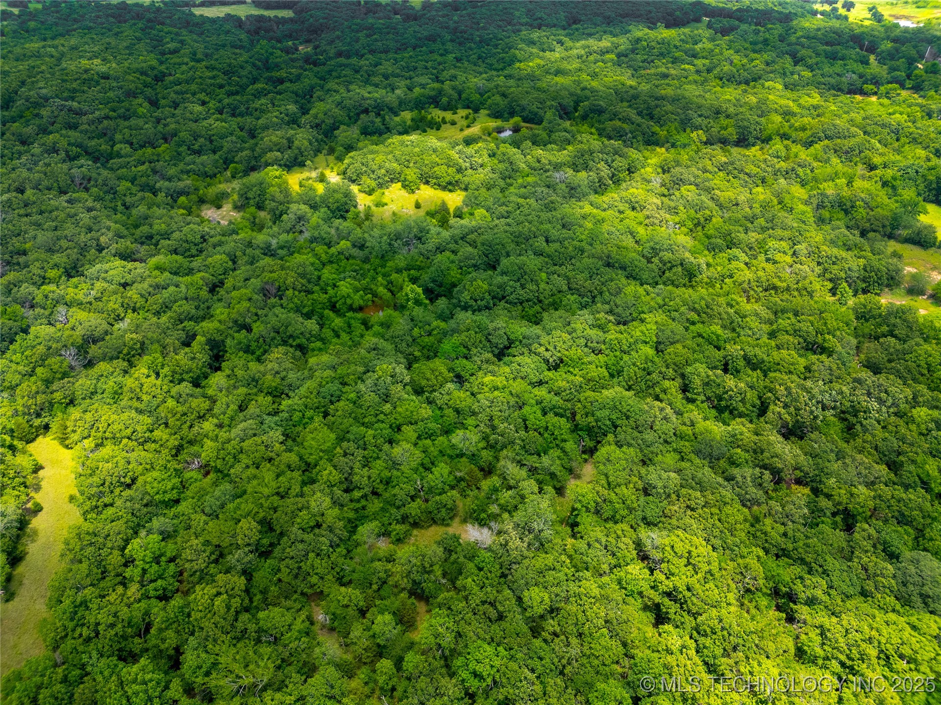 1 N County Road 3570 Property Photo 38
