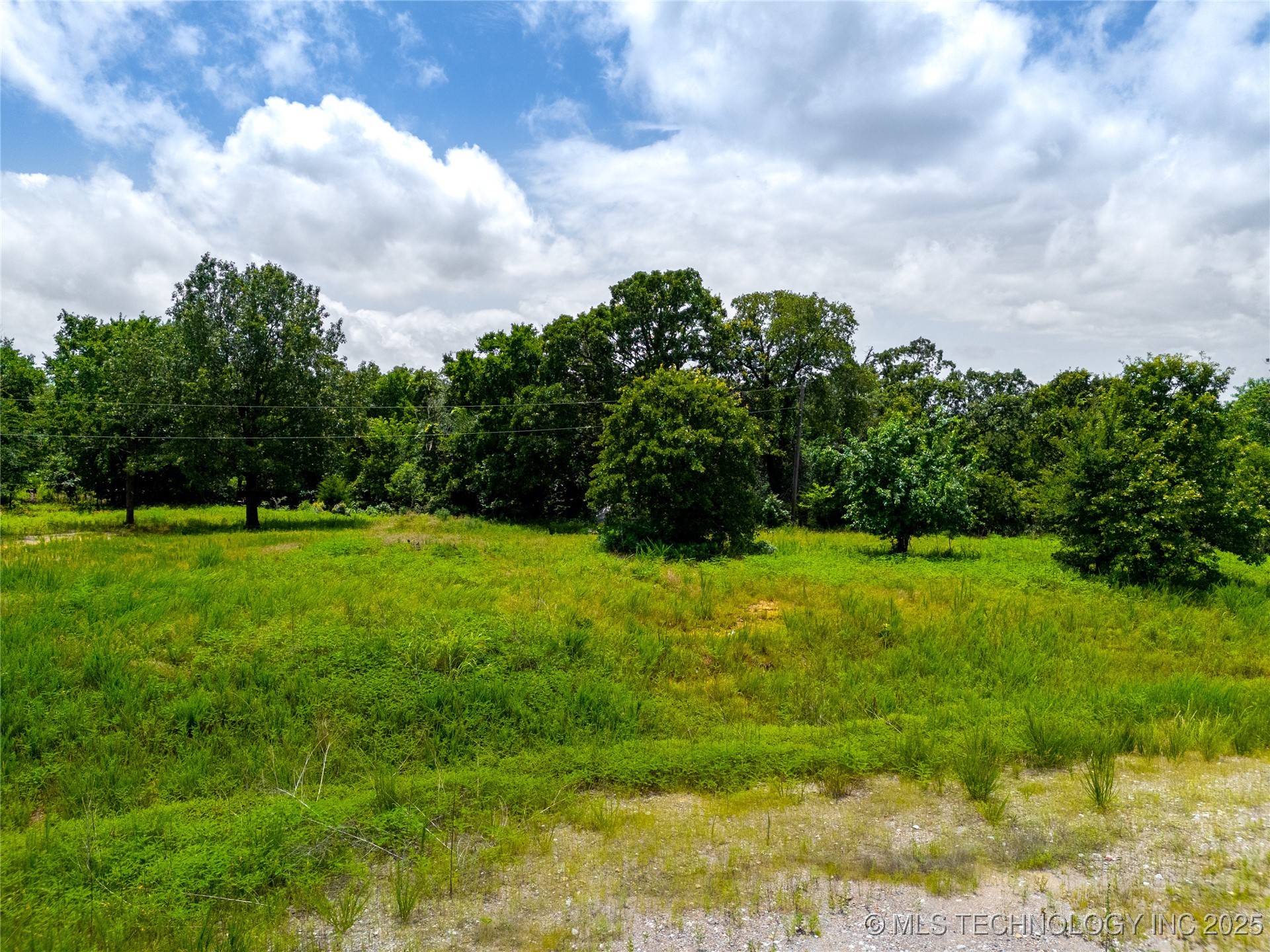 1 N County Road 3570 Property Photo 52