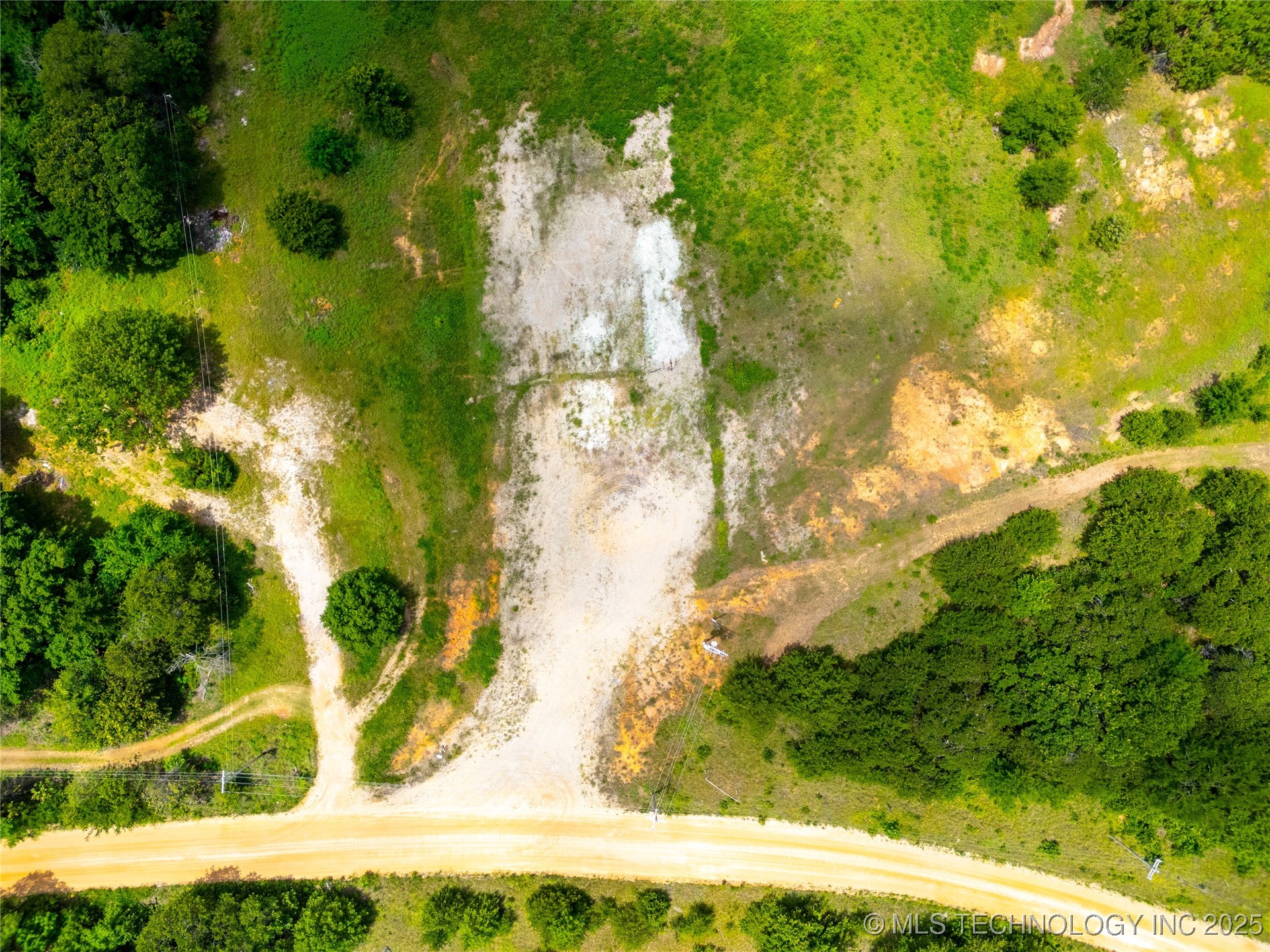 1 N County Road 3570 Property Photo 57