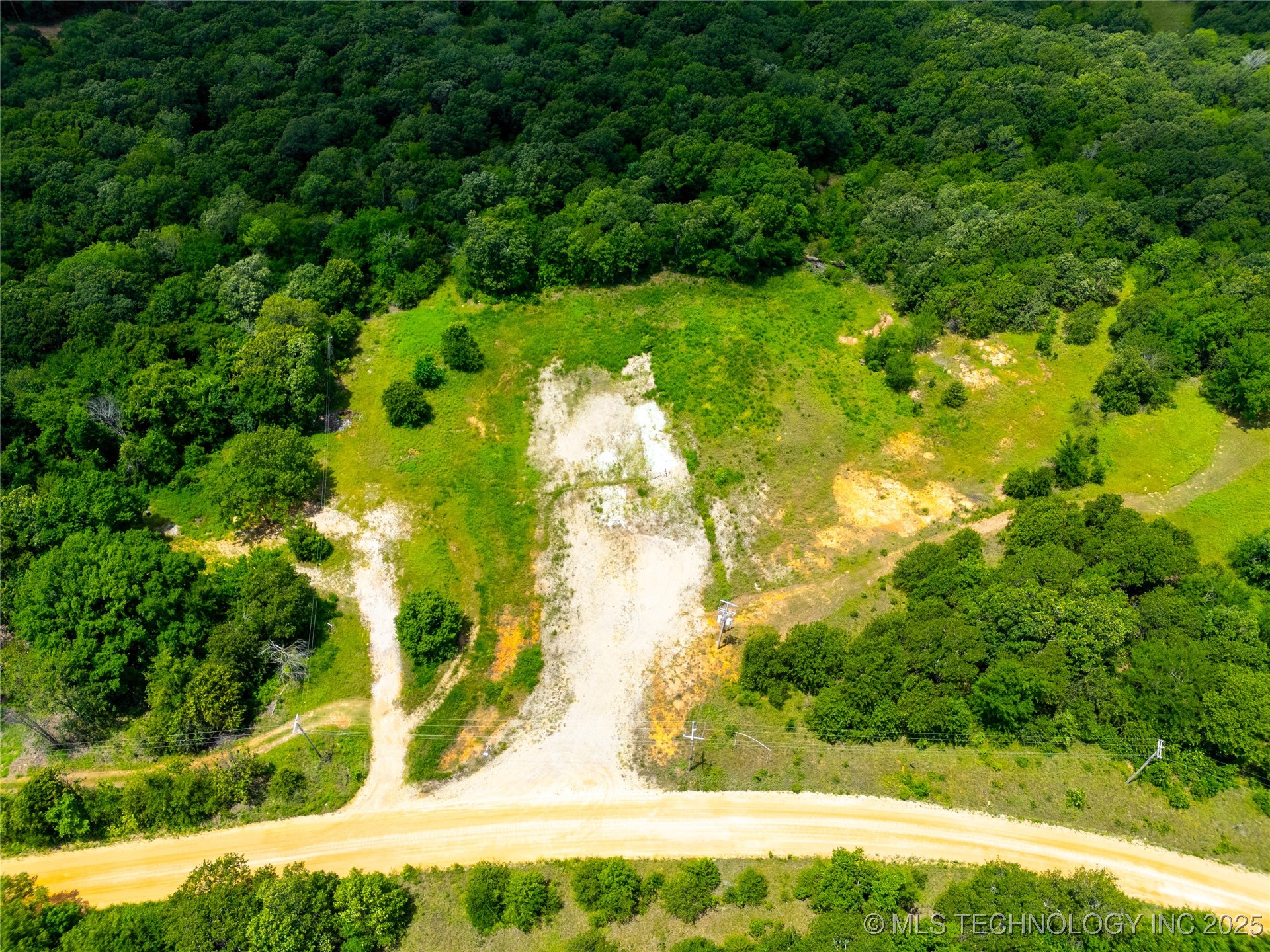 1 N County Road 3570 Property Photo 58