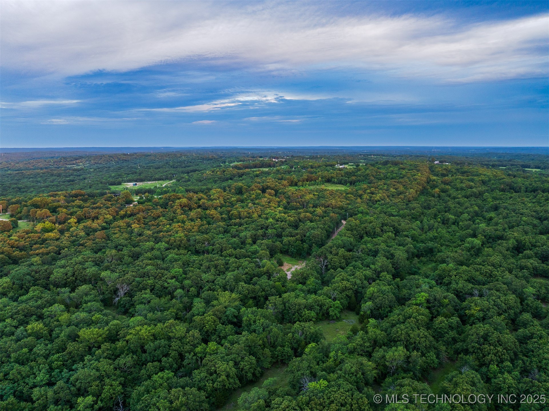 1 N County Road 3570 Property Photo 72