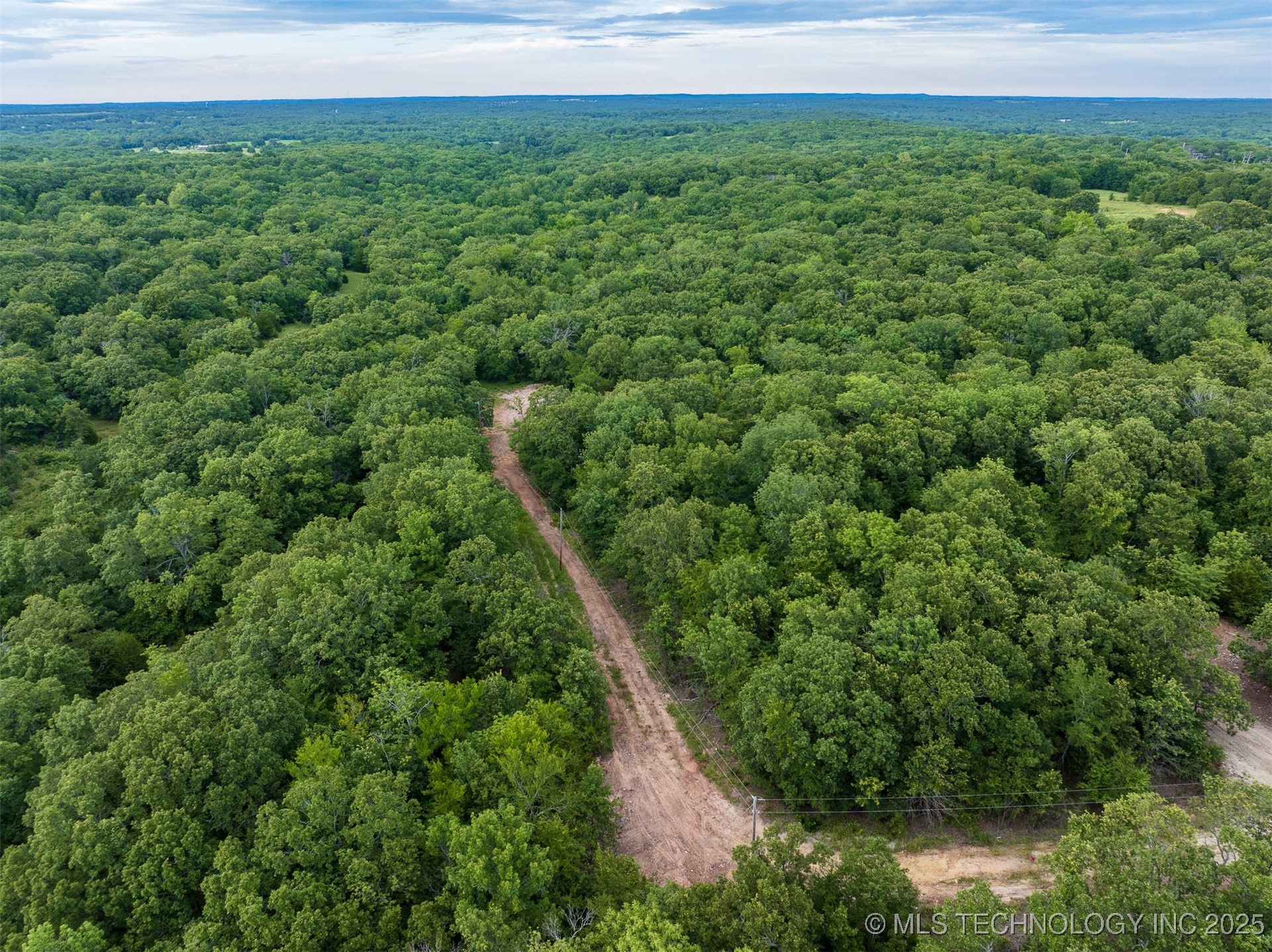 1 N County Road 3570 Property Photo 82