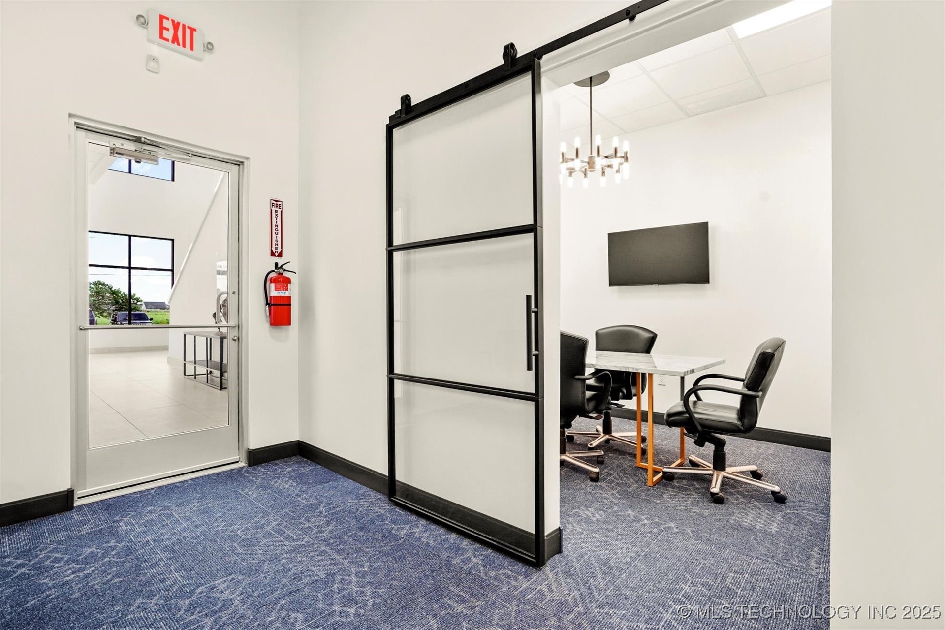 6305 E 120th Court C Property Photo 6