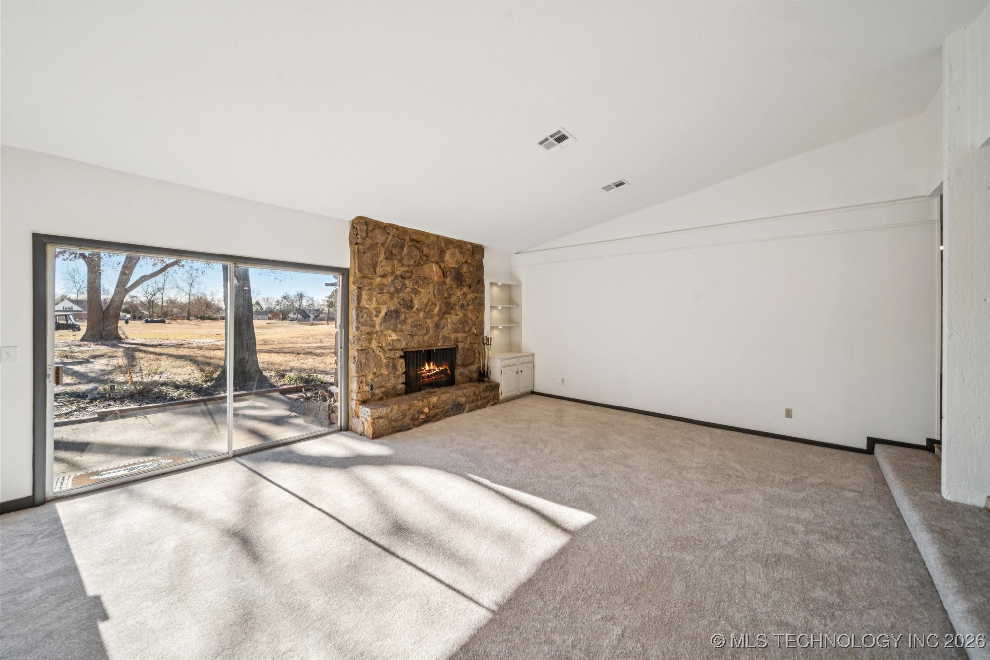 305 Fairway Drive Property Photo 11