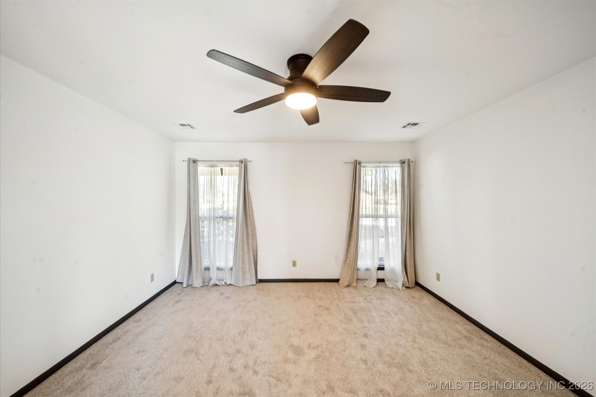 305 Fairway Drive Property Photo 13