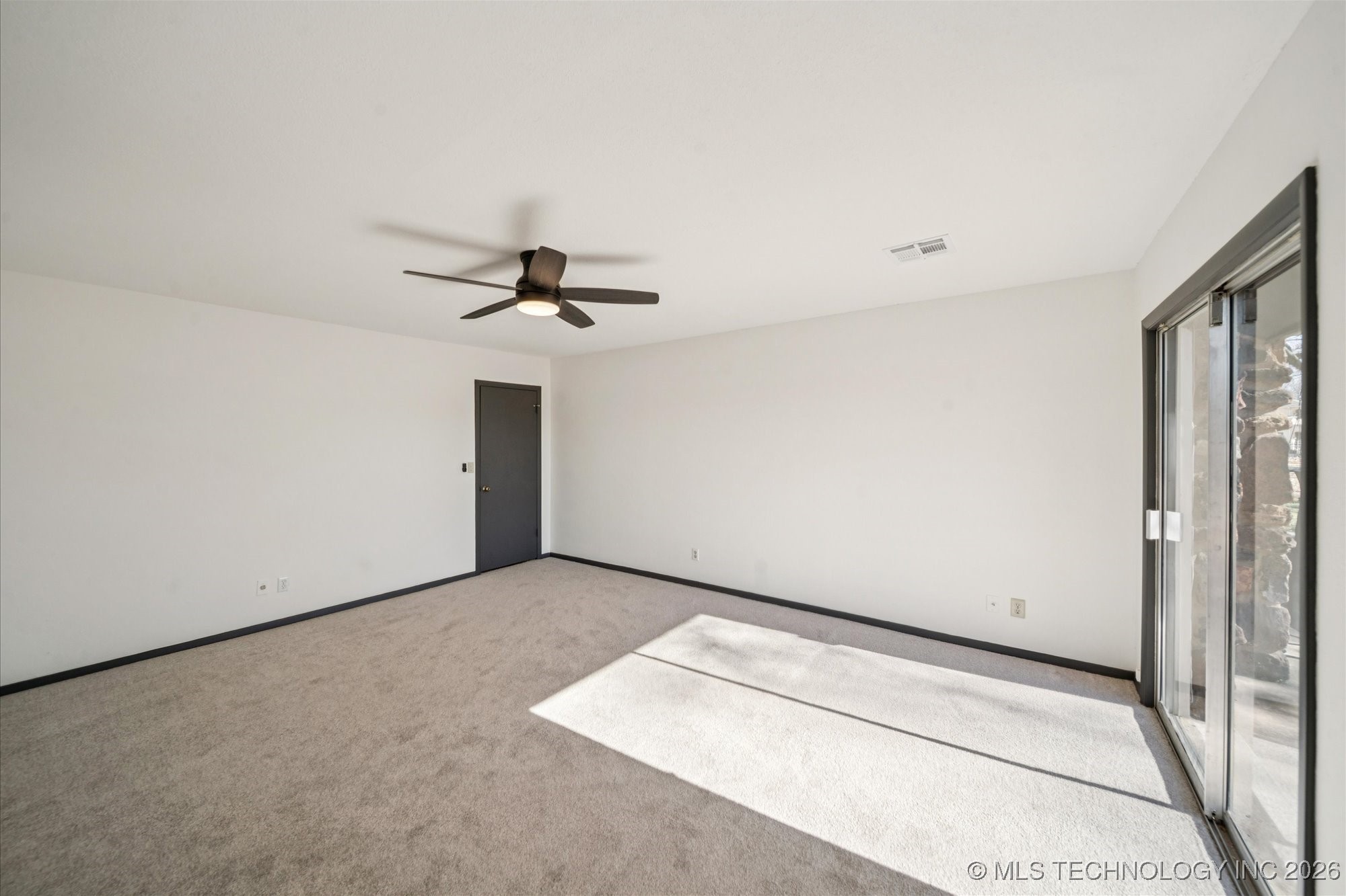 305 Fairway Drive Property Photo 16