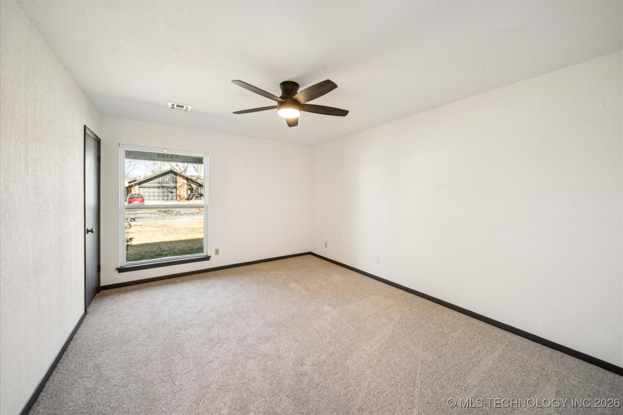 305 Fairway Drive Property Photo 18