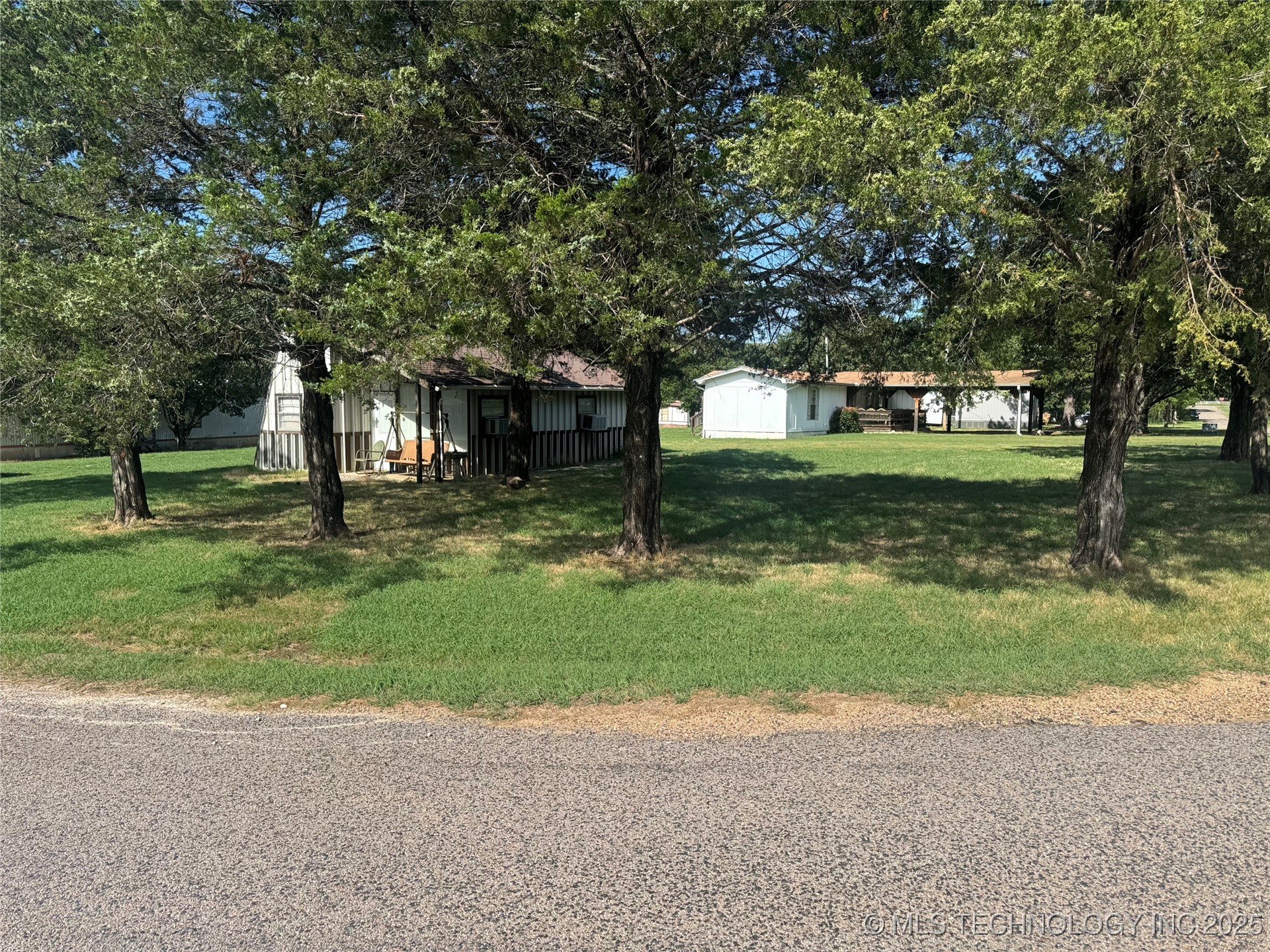 6140 Weesie Property Photo 3