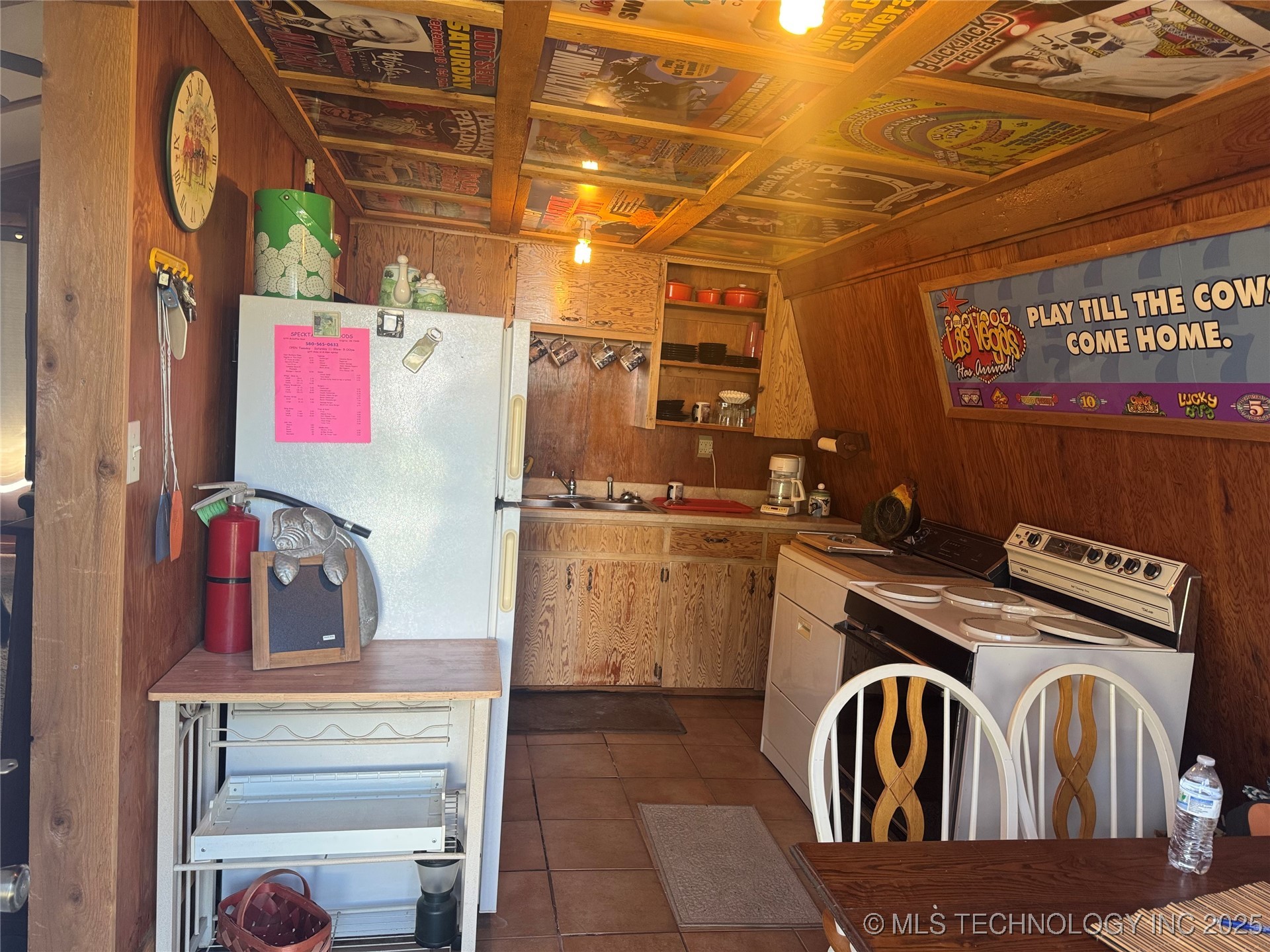 6140 Weesie Property Photo 5