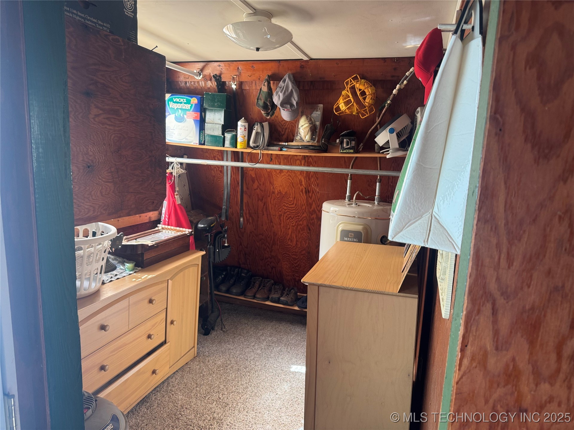 6140 Weesie Property Photo 6