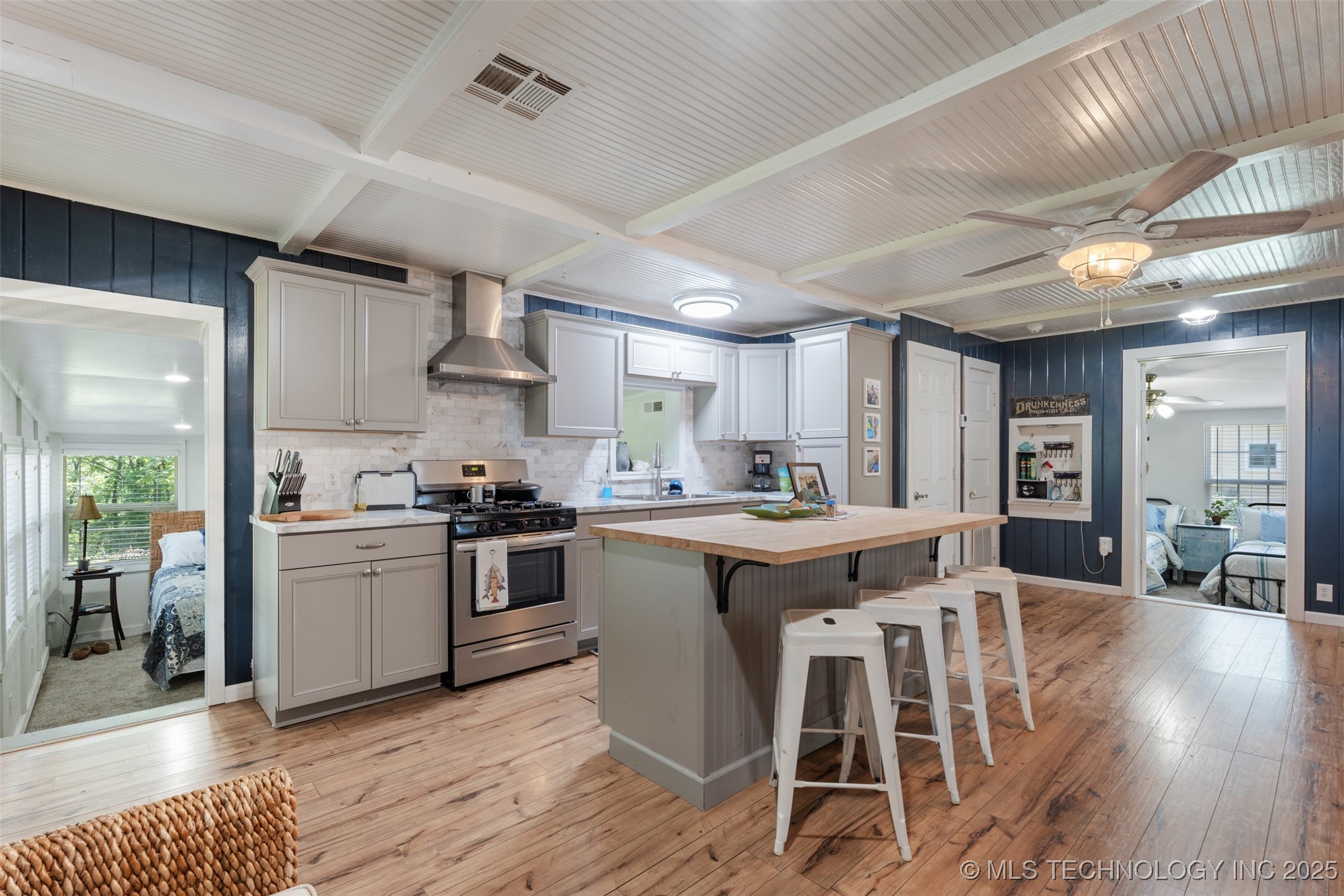 186 Skyline Drive Property Photo 6