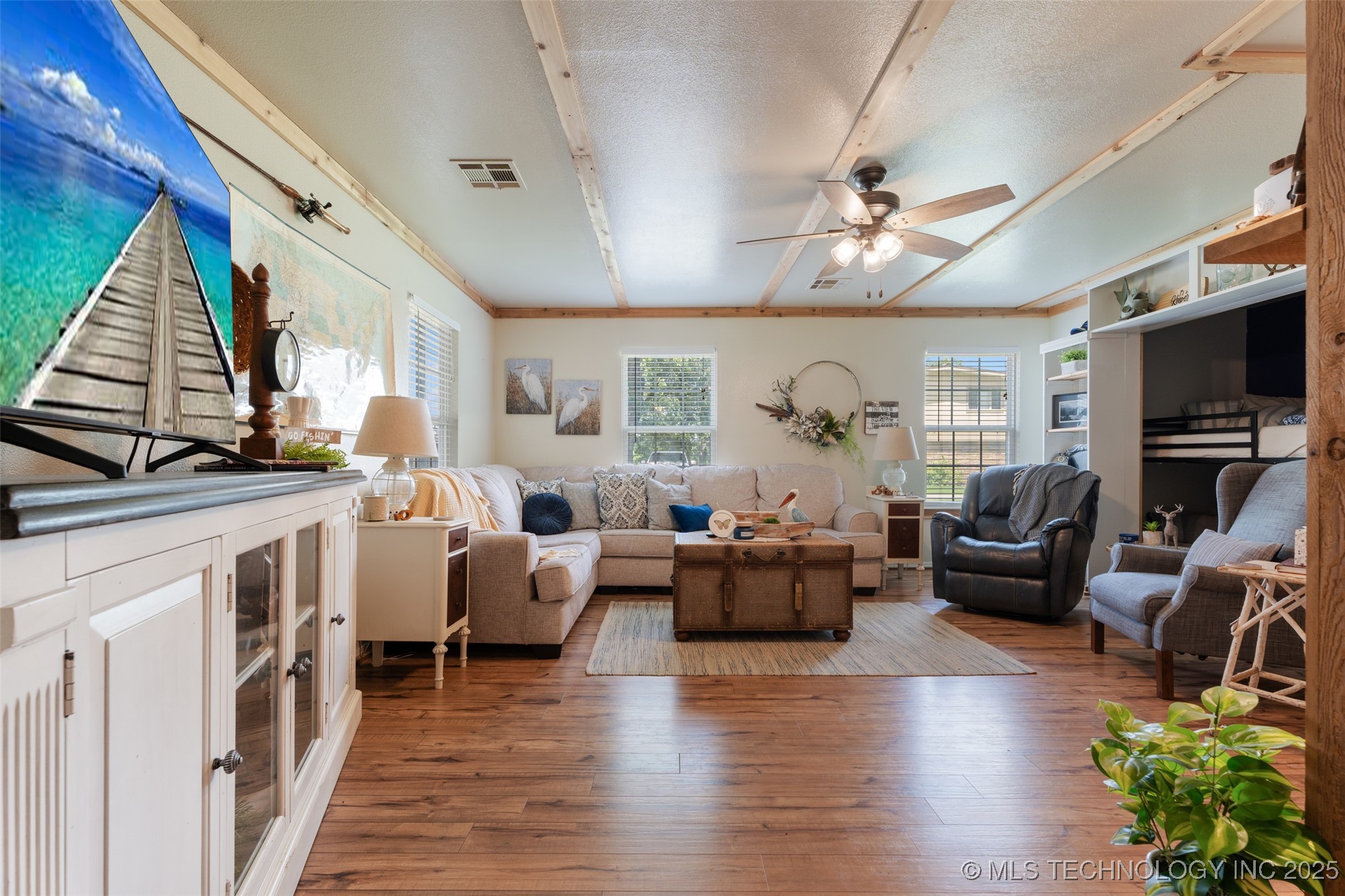 186 Skyline Drive Property Photo 7