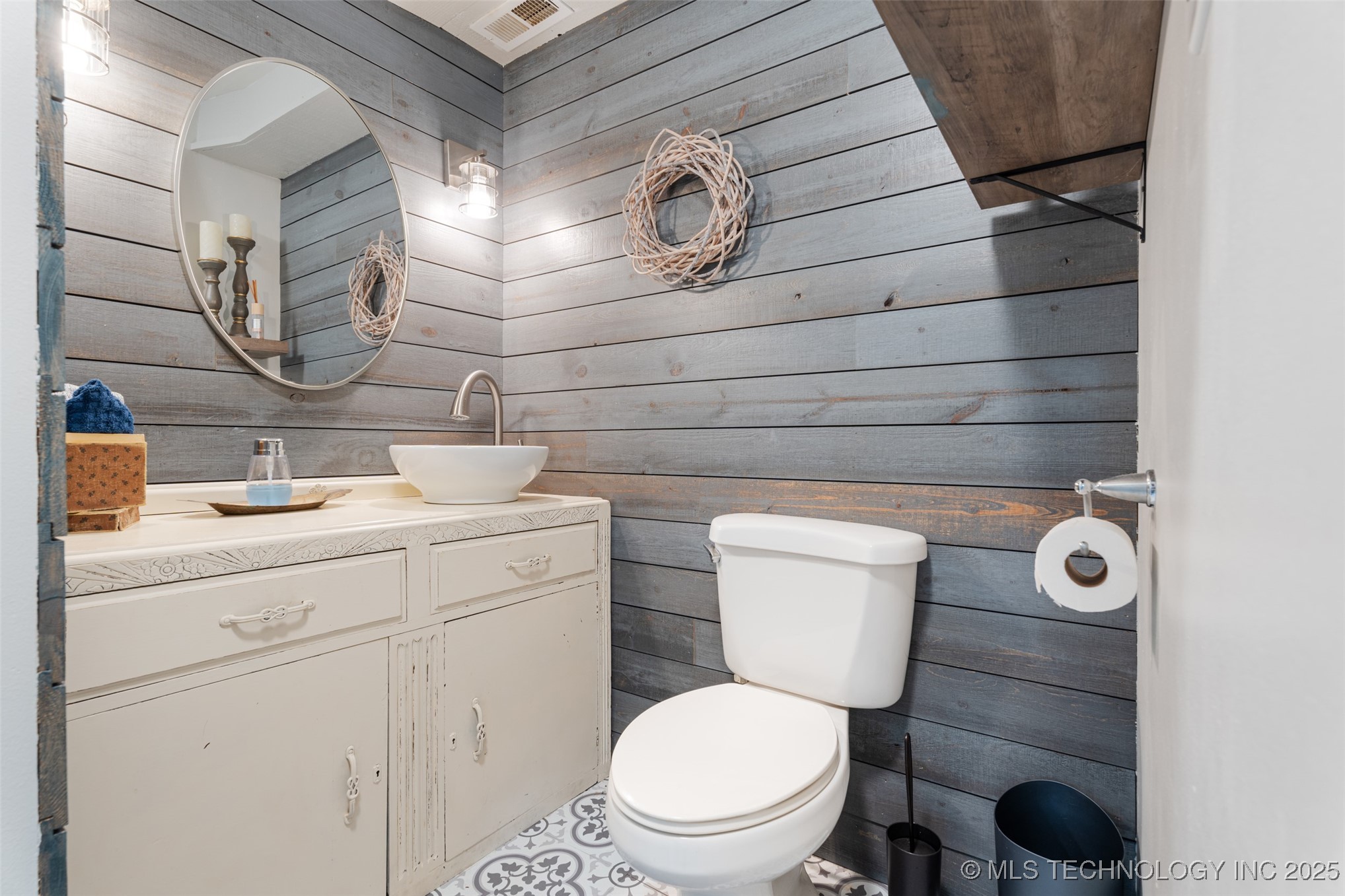 186 Skyline Drive Property Photo 16