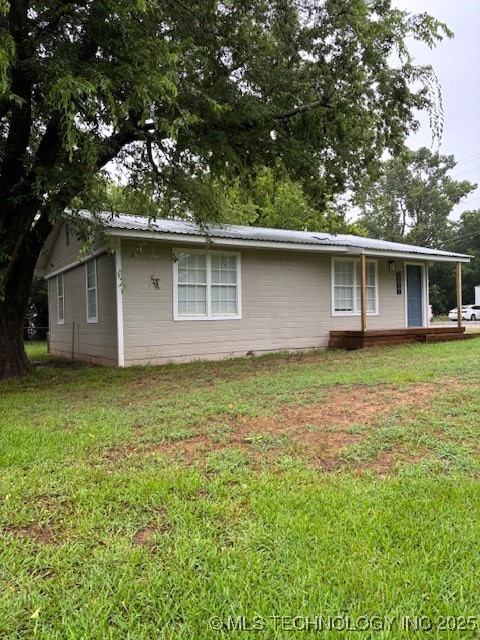 1200 S Mckinley Avenue Property Photo 1