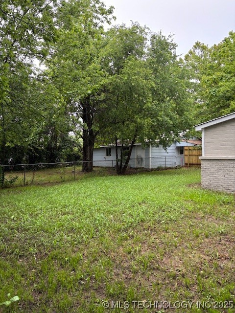 1200 S Mckinley Avenue Property Photo 30