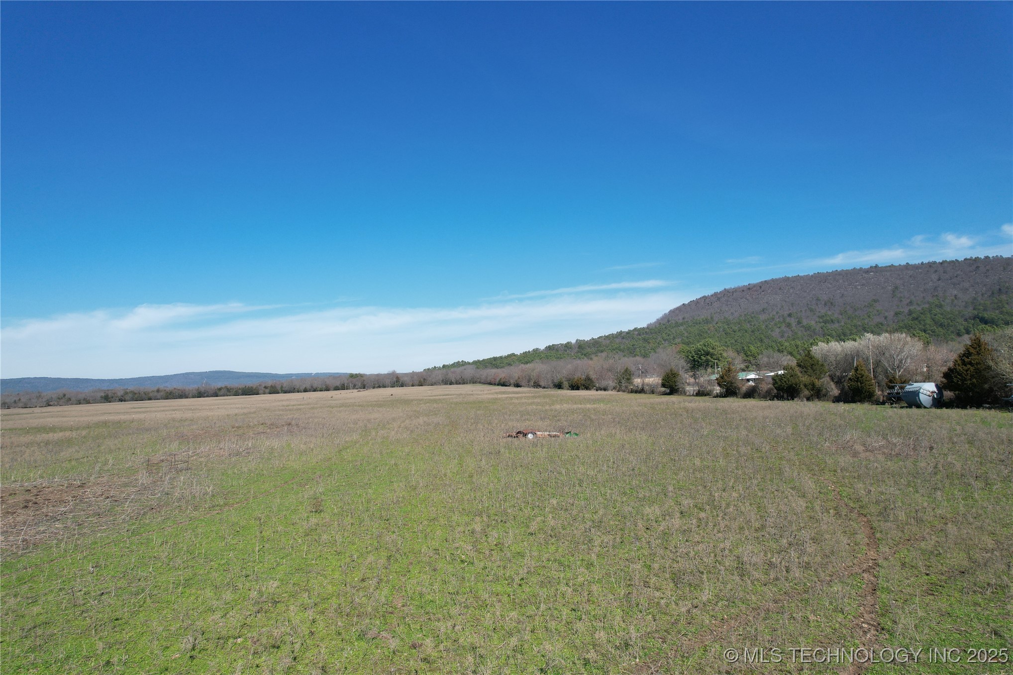 Nw Maple Property Photo 1