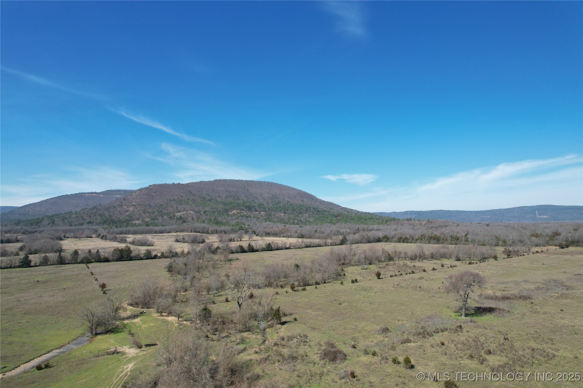 Nw Maple Property Photo 7