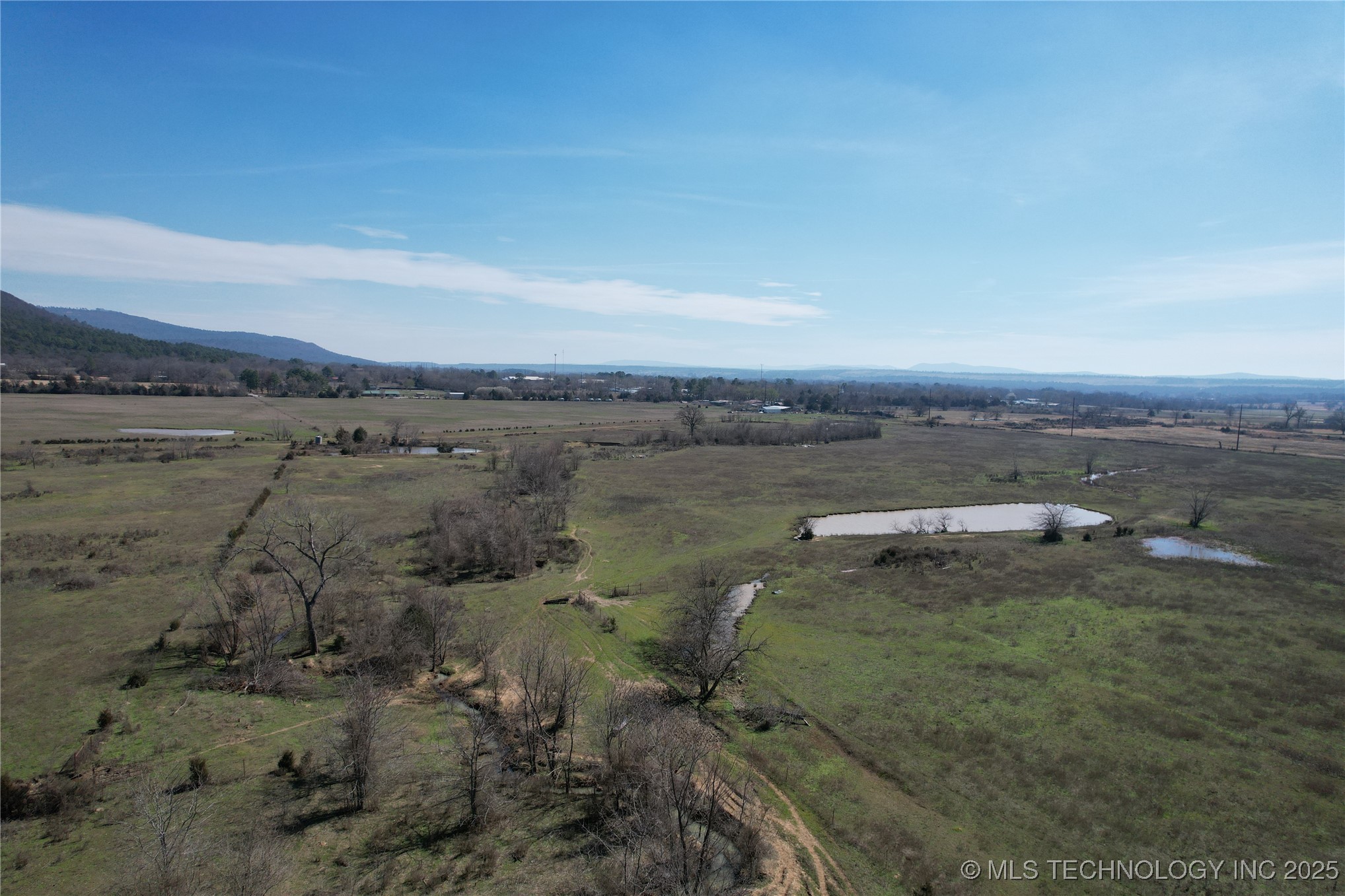 Nw Maple Property Photo 11