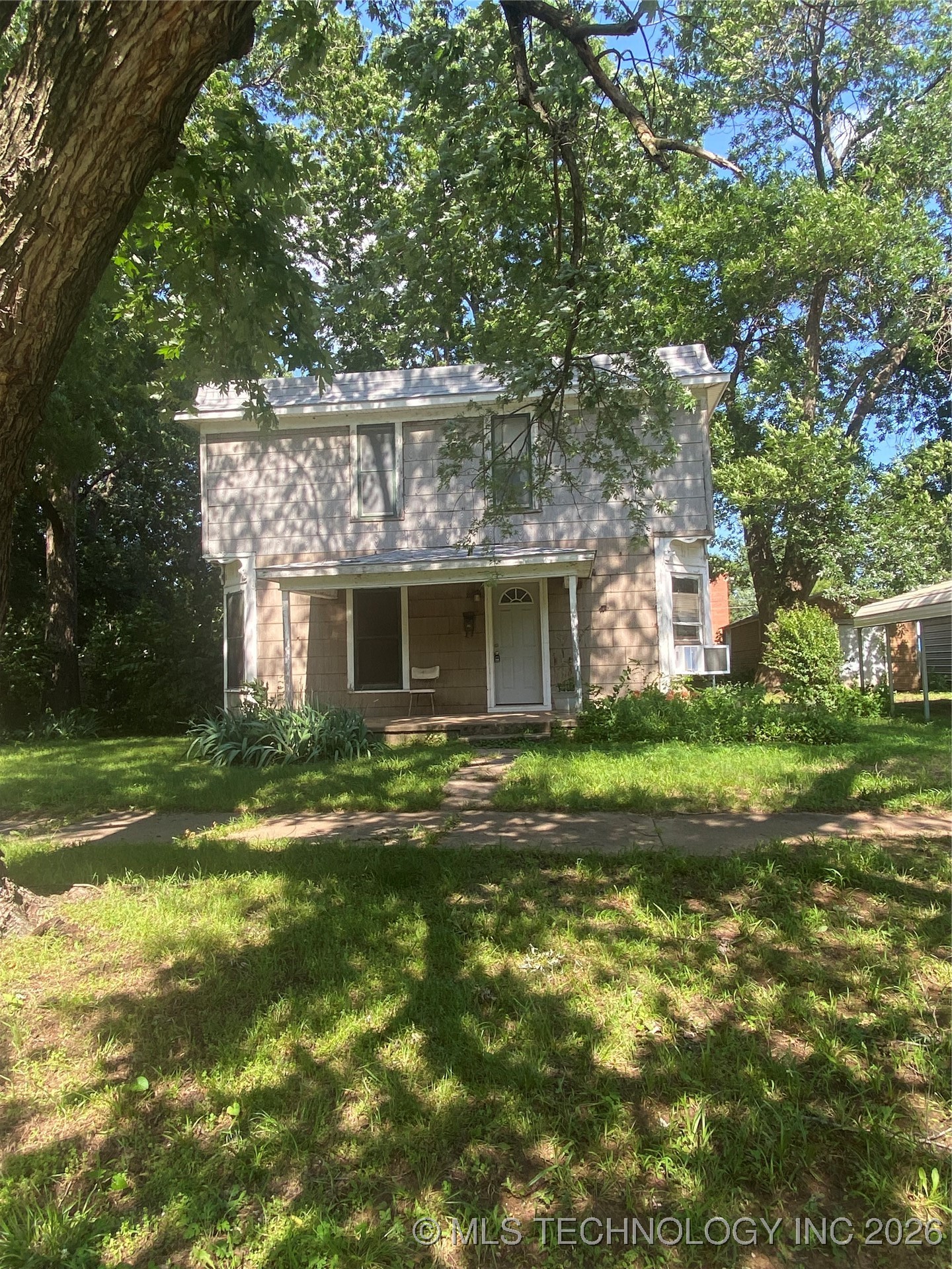 103 S Dunlap Street Property Photo 4