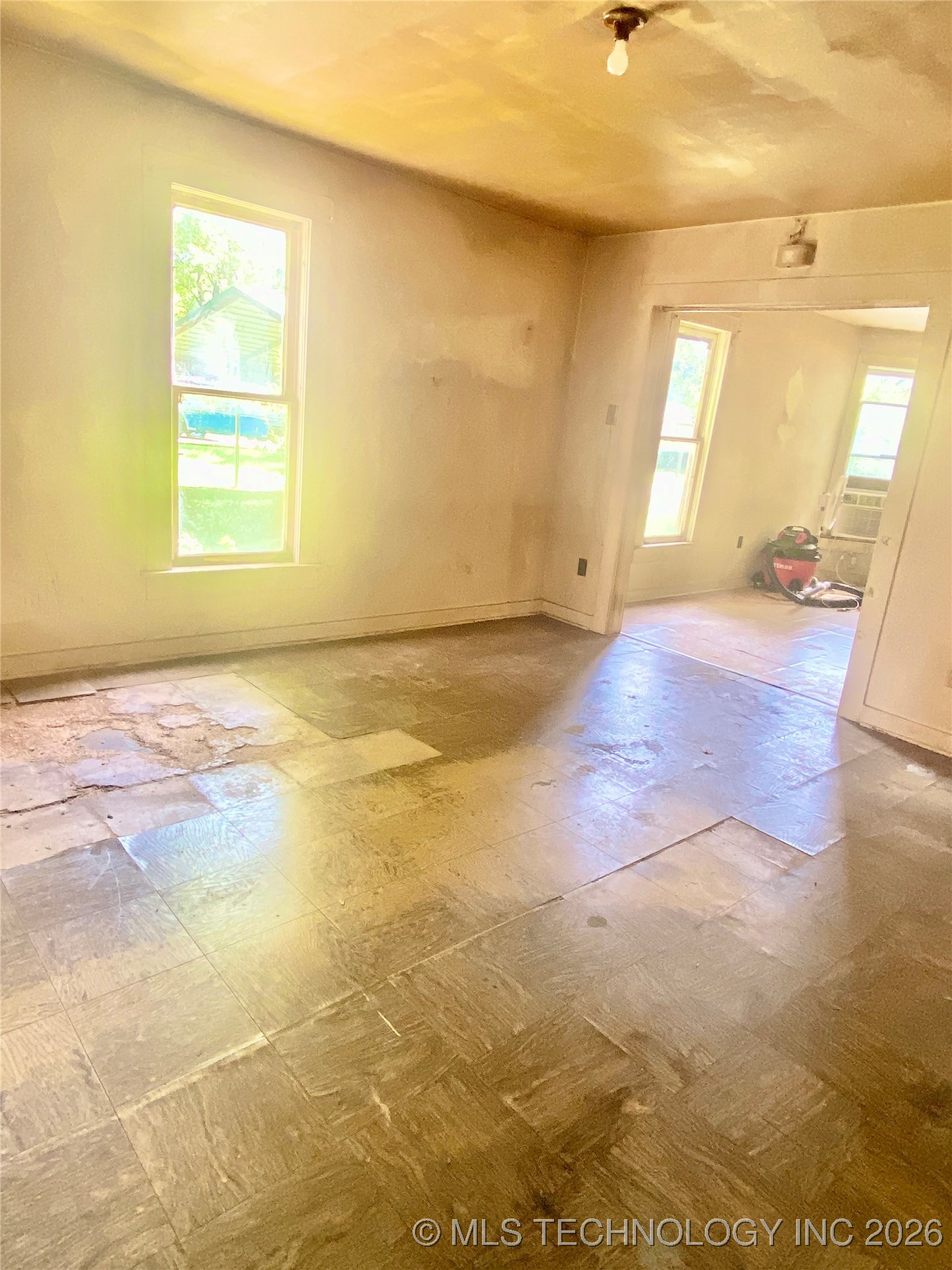 103 S Dunlap Street Property Photo 30