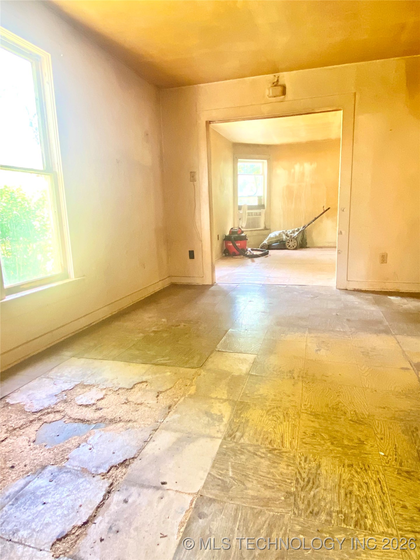 103 S Dunlap Street Property Photo 31